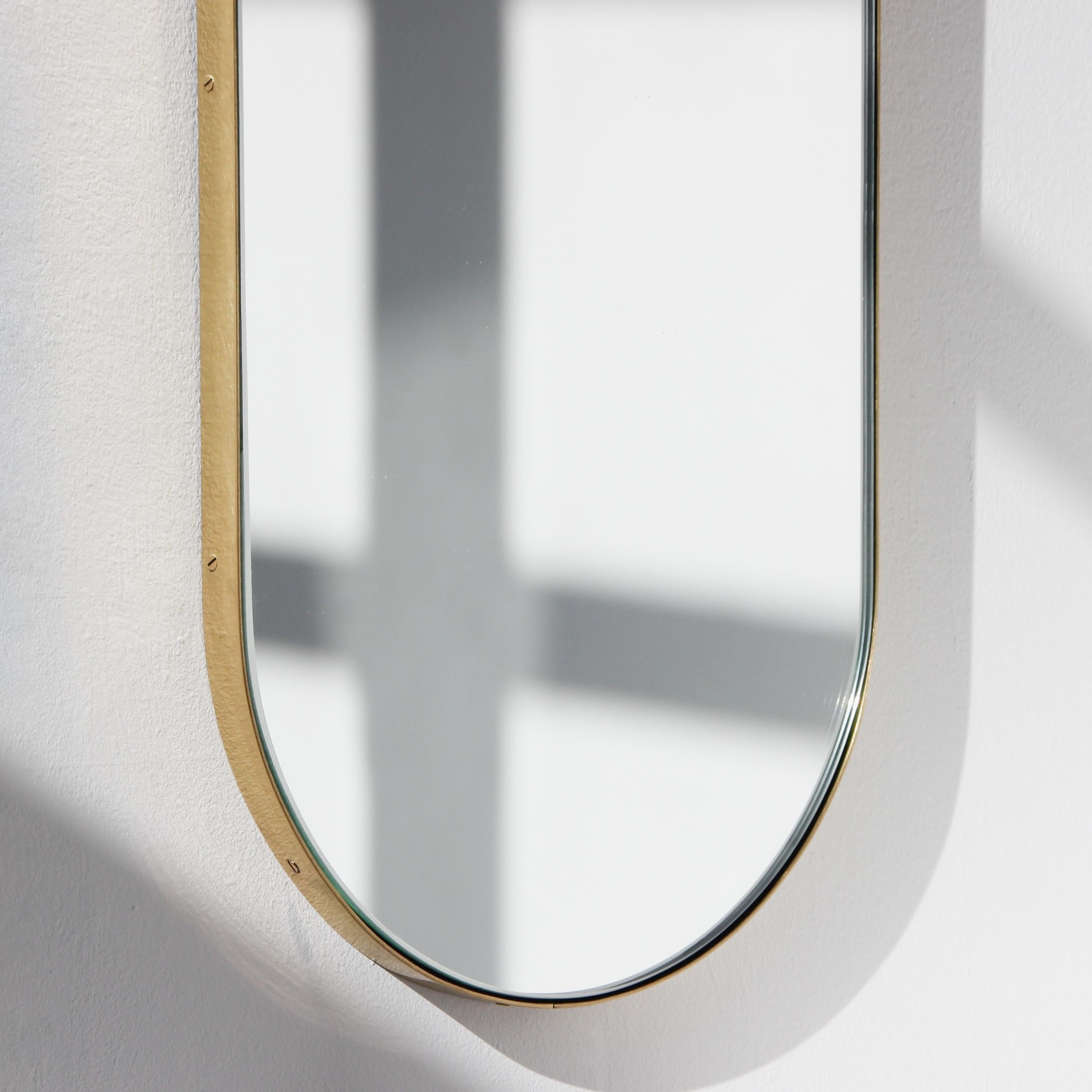Capsula Capsule Pill Shaped Elegant Narrow Mirror con cornice in ottone, XL in vendita 5