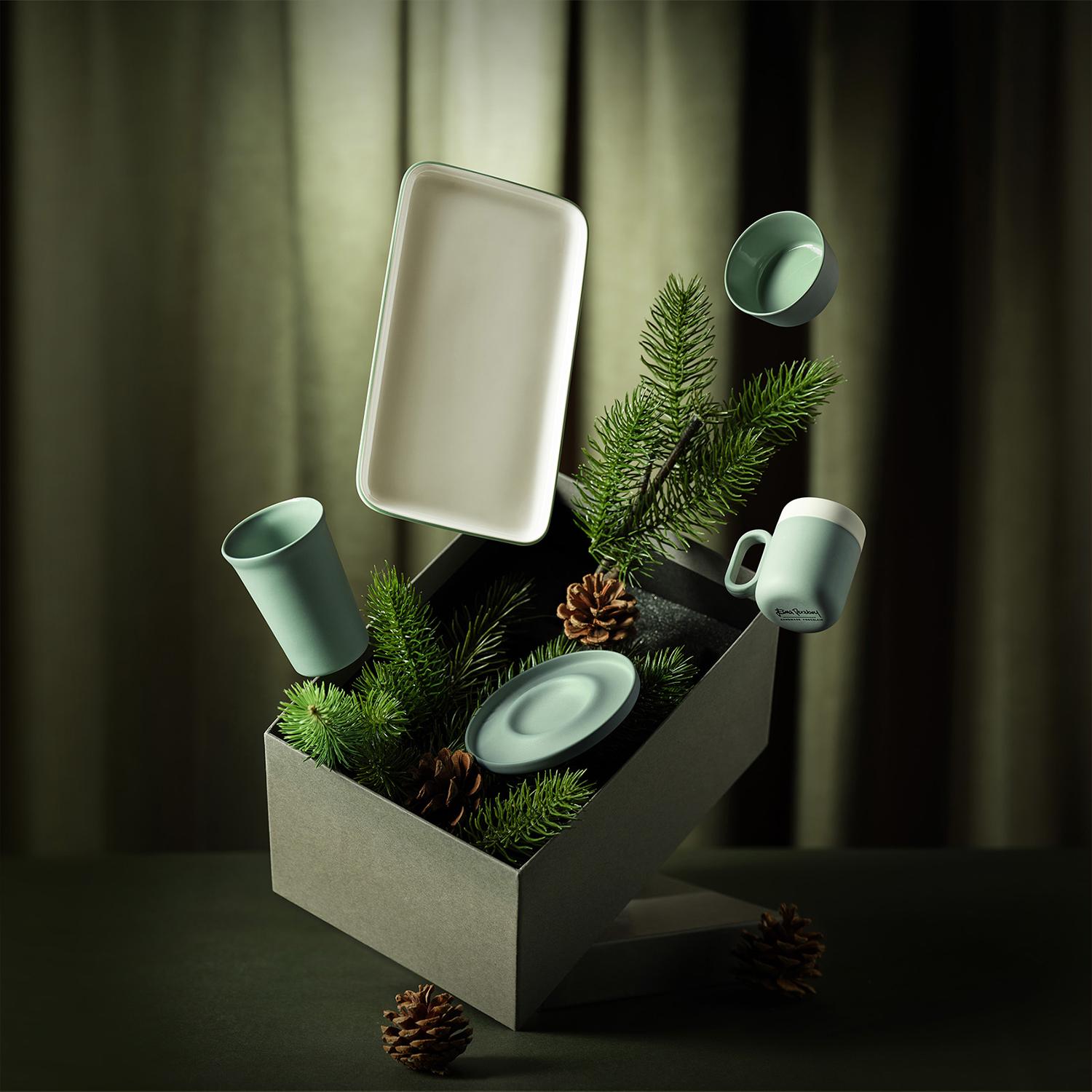 Esma Dereboy's meticulously crafted handmade espresso cups stand out with their ergonomic designs and aesthetic appearances, offering a special experience for coffee enthusiasts. With the Mix&Match option, you can personalize your own coffee set