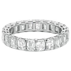 Capsule Bague pour elle en or 18 carats avec diamant taille émeraude