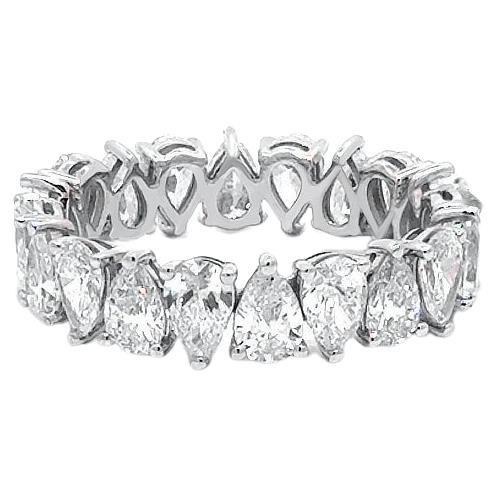 Capsule Soft Pear Shape Diamond 18K Gold Ring for Her