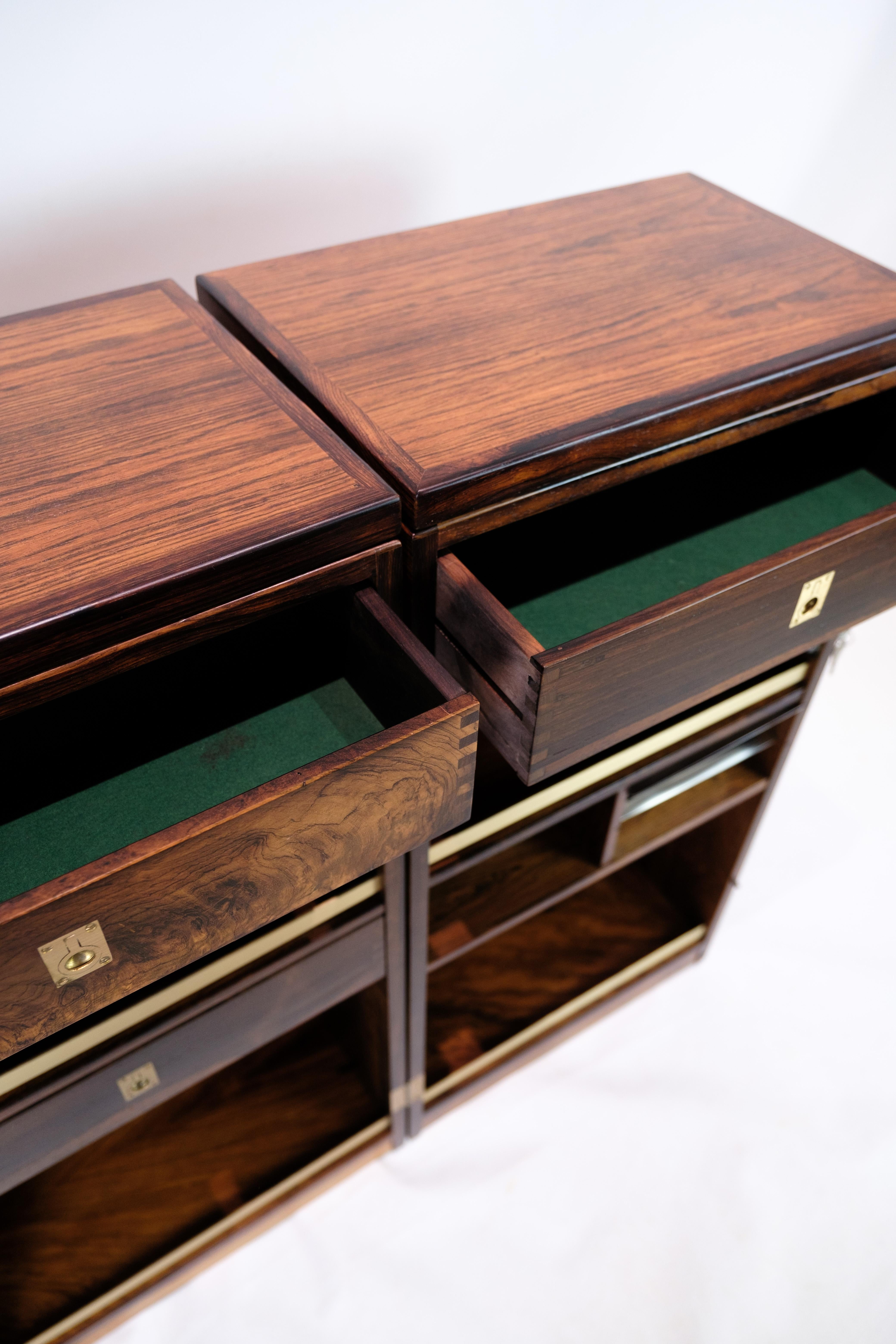 Captain´s Bar Made In Rosewood Mounted On Wheels By Dyrlund From 1960s For Sale 2