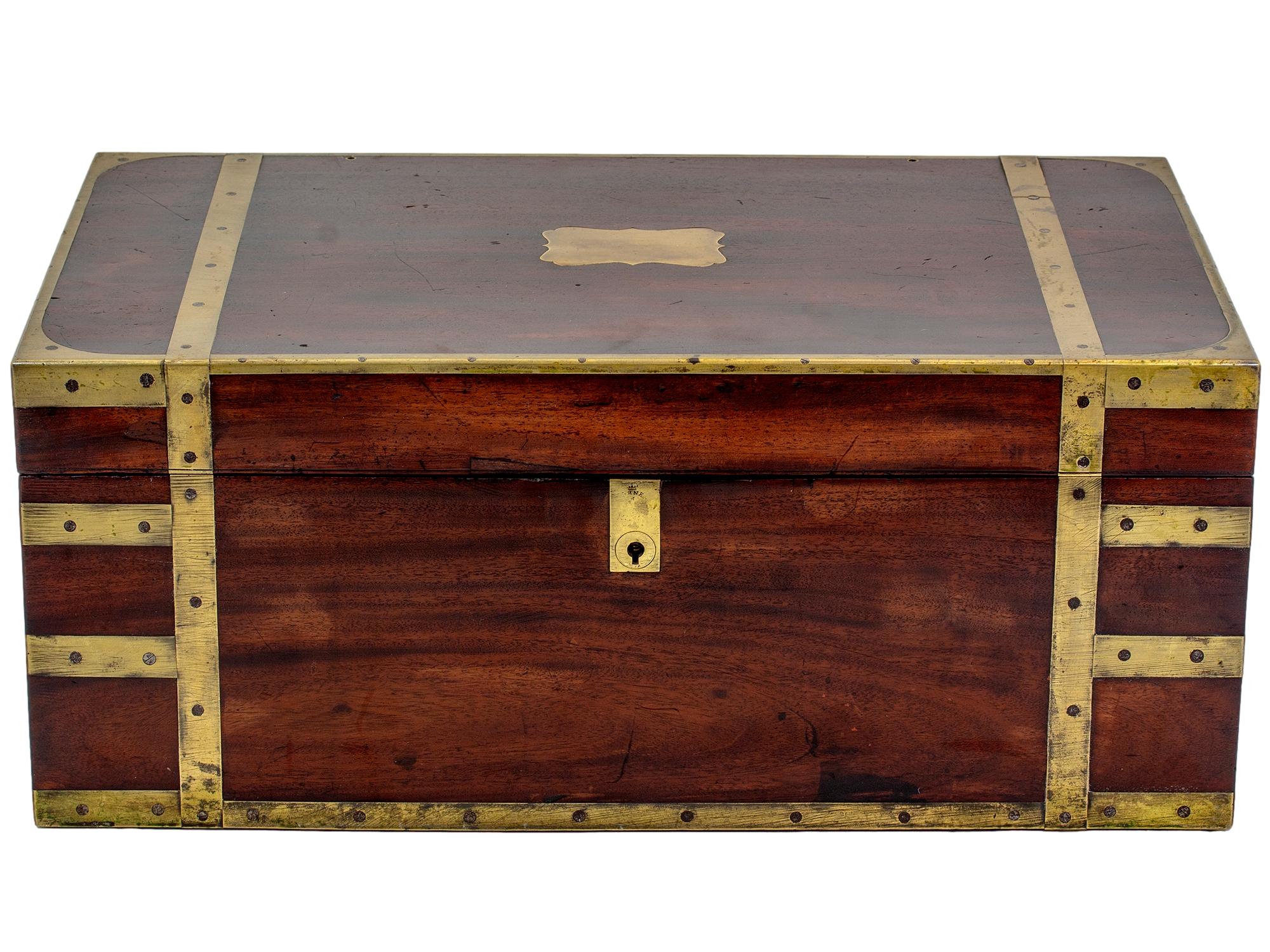 Multiple Secret Compartments 

From our Writing Boxes collection, we are delighted to introduce this extensive Captains Campaign Military Writing Box Compendium. The Writing Box compendium of rectangular shape made of solid Mahogany with brass