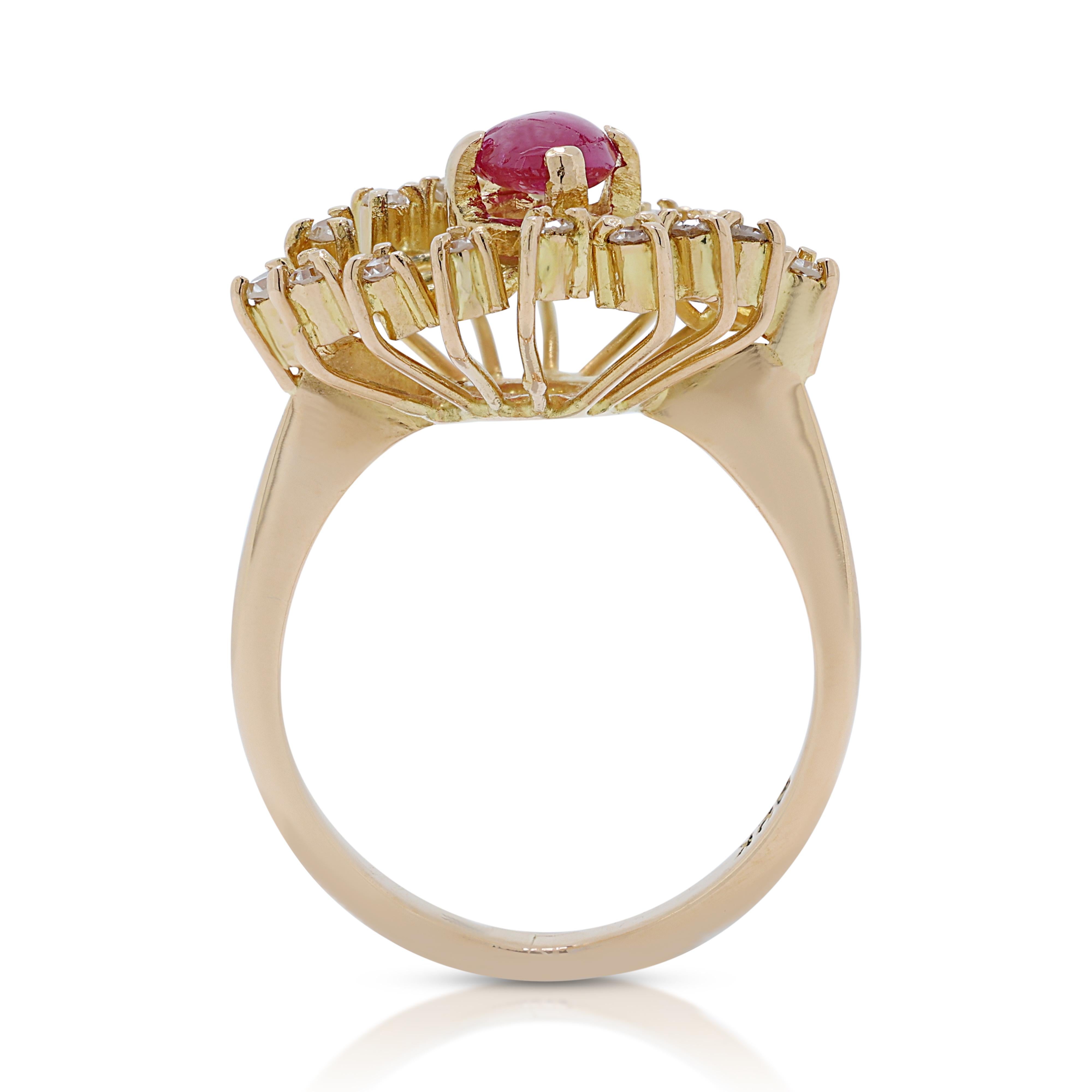 Captivating 0.45ct Tourmaline Cluster Ring in 22K Yellow Gold with Diamonds For Sale 2