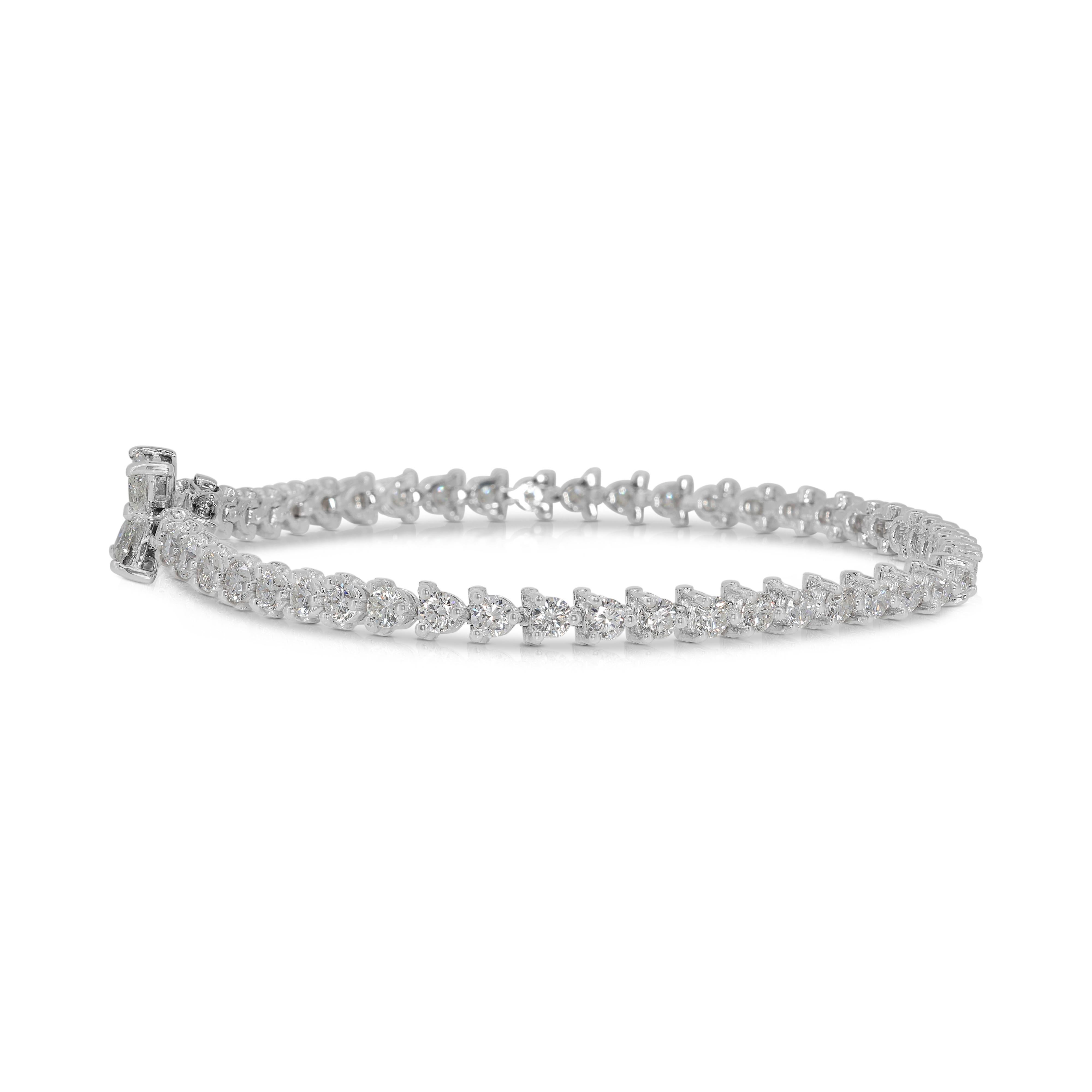 Captivating 0.48 carat Natural Diamond Bracelet in 18k White Gold In New Condition For Sale In רמת גן, IL