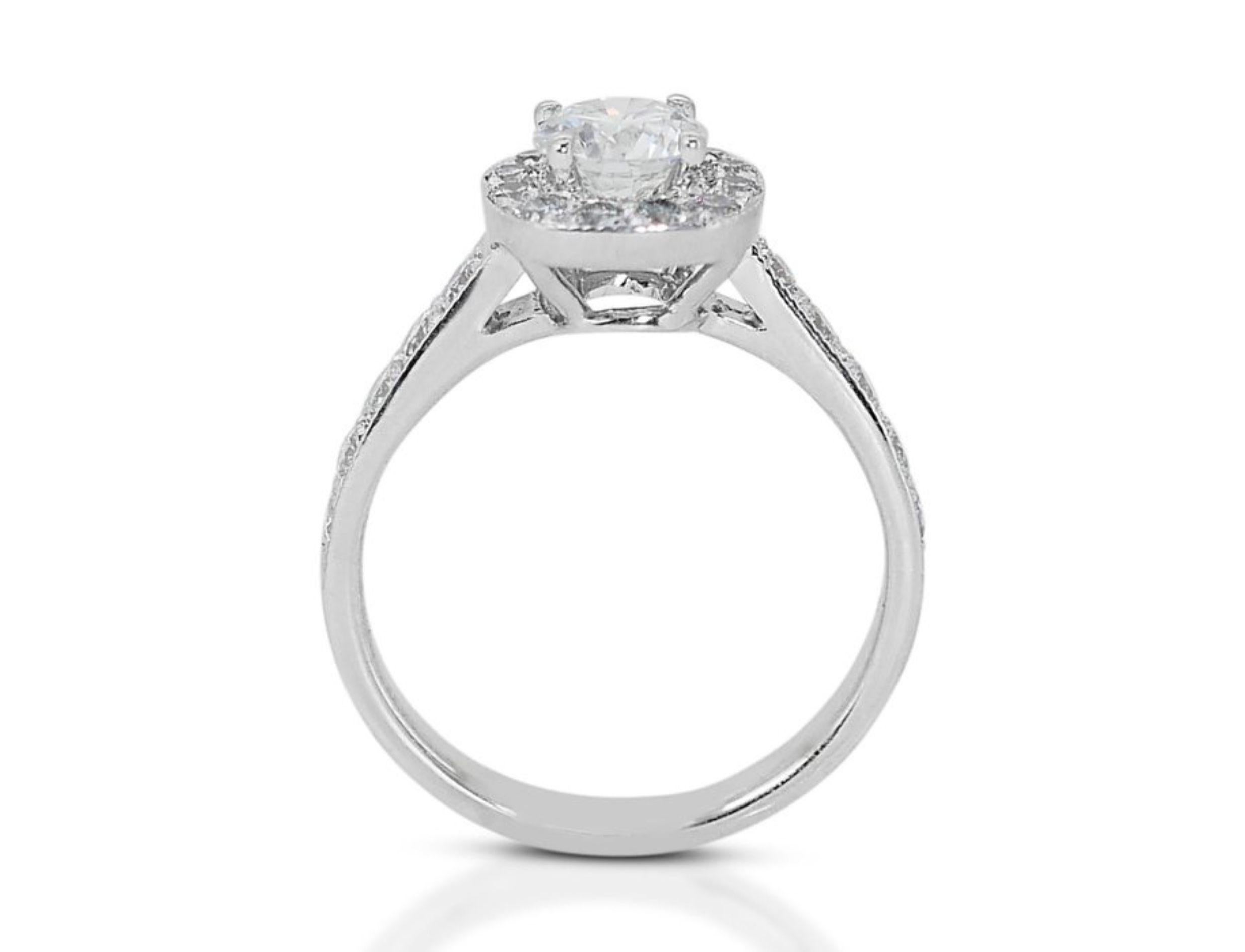 Captivating 0.52ct Pave Diamond Ring set in 18K White Gold For Sale 2