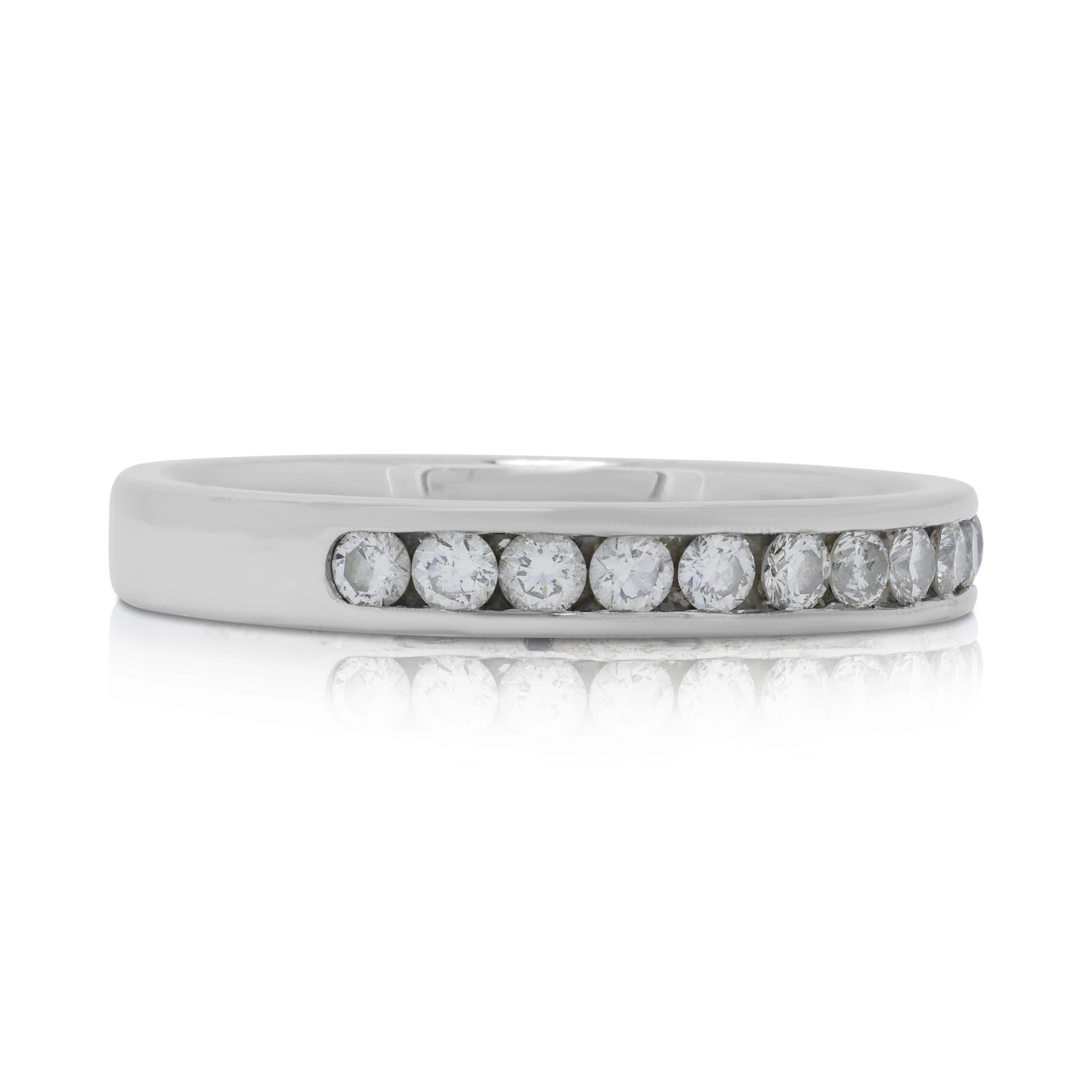 Round Cut Captivating 0.54ct Diamonds Half Eternity Ring in 18K White Gold For Sale