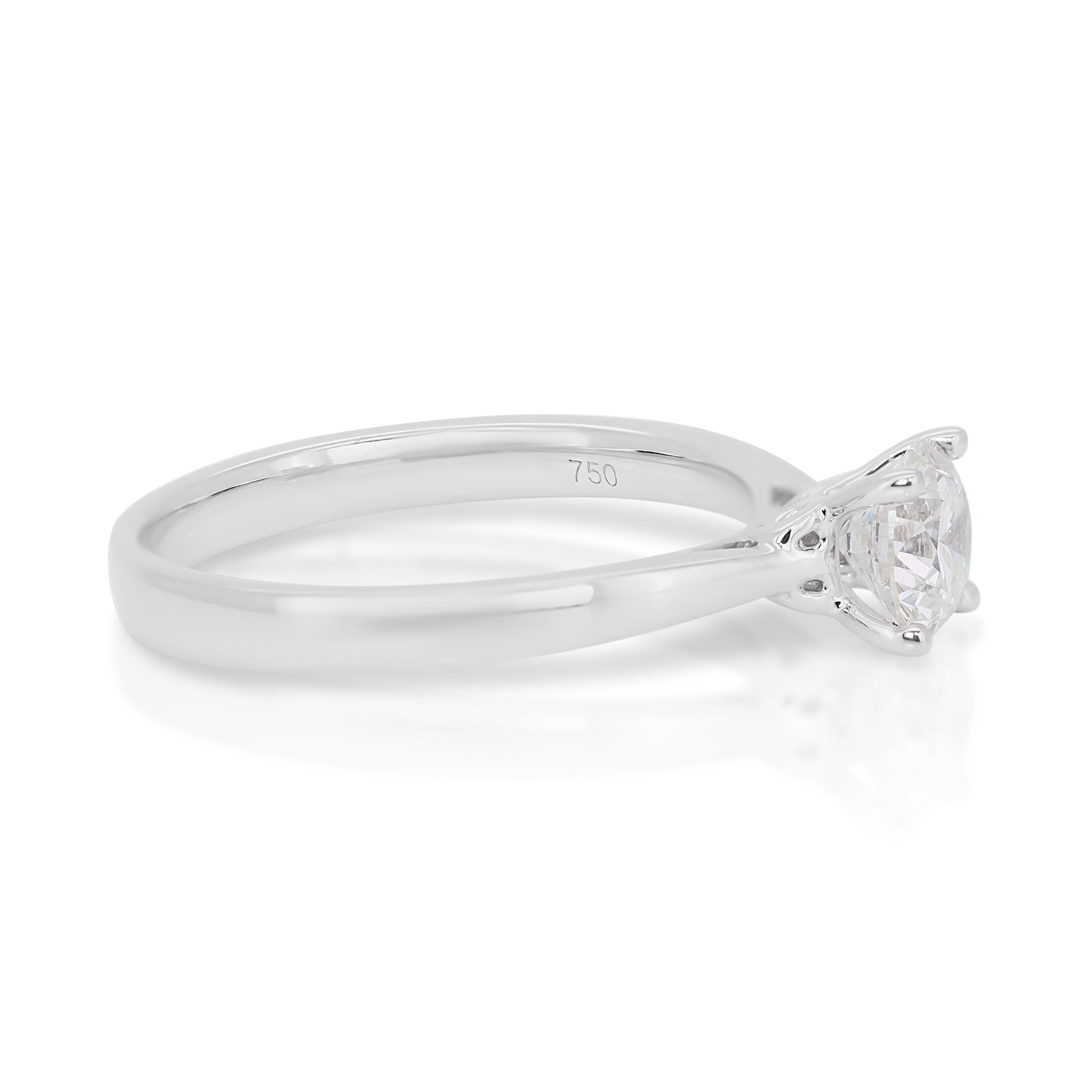 Captivating 0.55ct Diamond Solitaire Ring in 18K White Gold For Sale 3