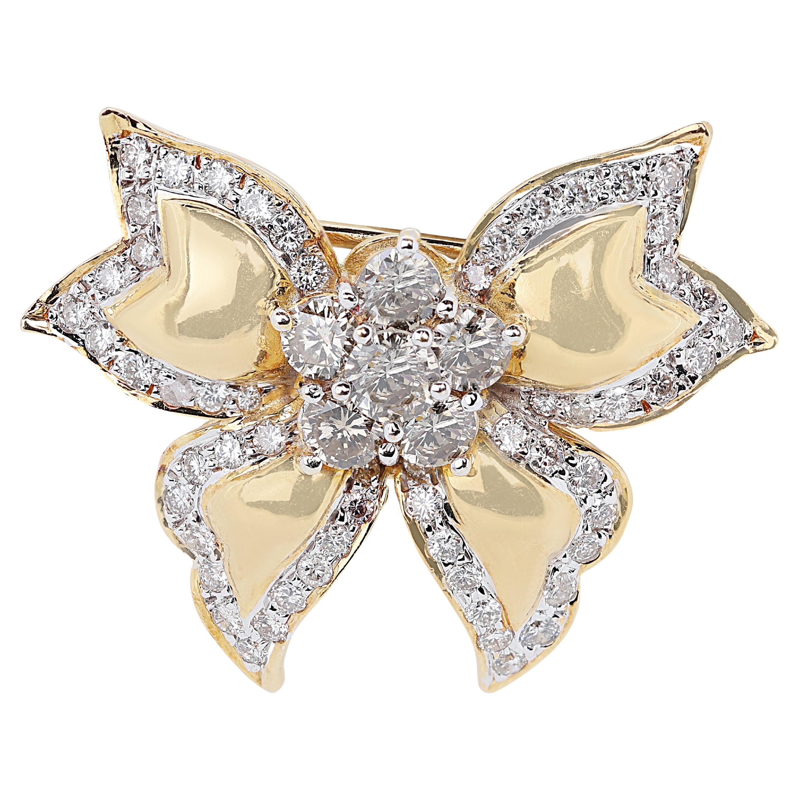Captivating 0.75ct Diamonds Brooch in 18K Yellow Gold For Sale