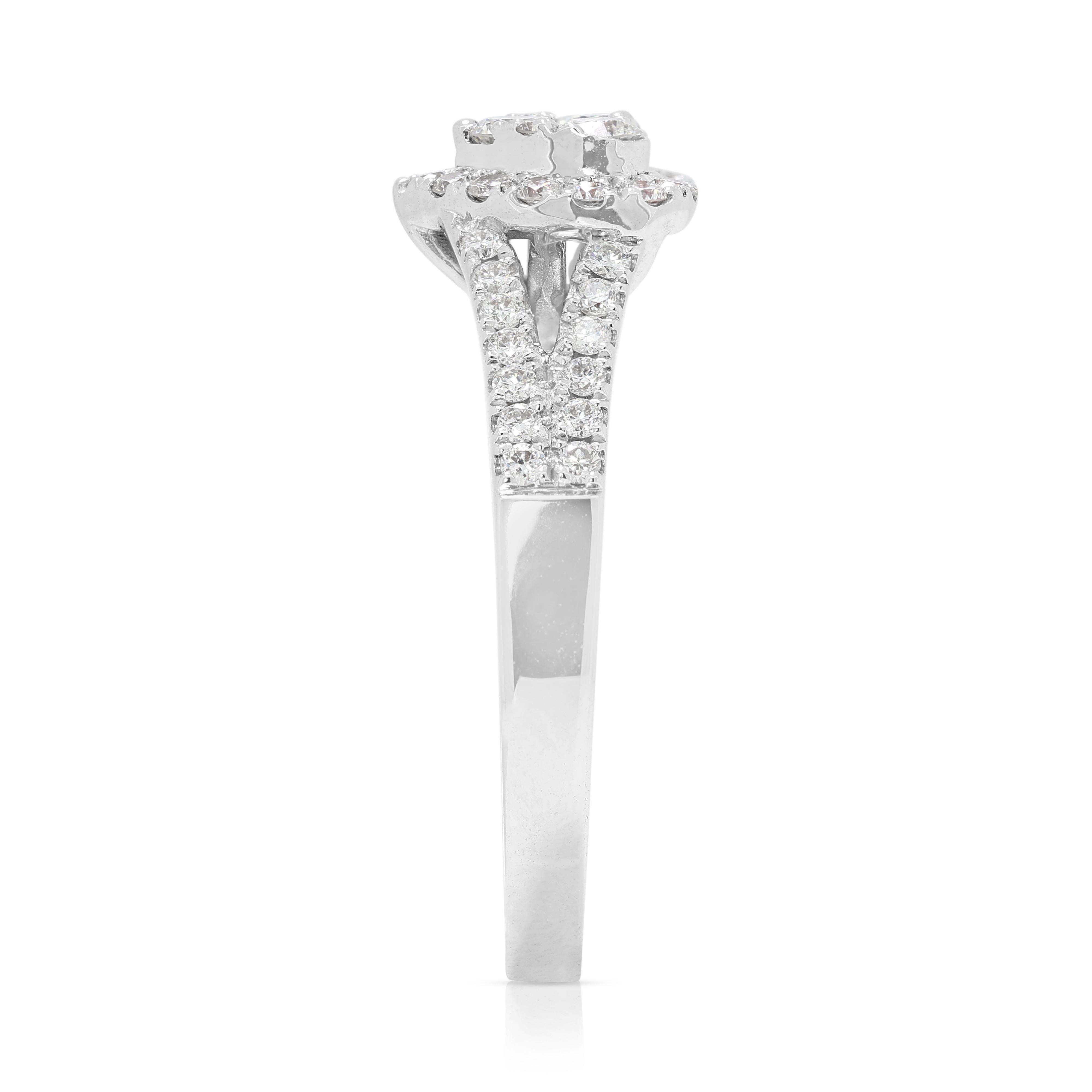 Women's Captivating 0.81ct Round Brilliant Natural Diamond Halo Ring in 18K White Gold For Sale