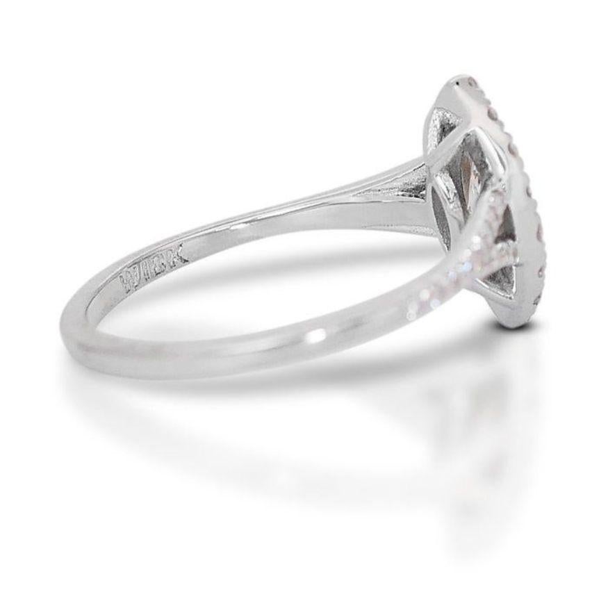 Captivating 0.87ct Marquise and Round Brilliant Diamond Ring in 18K White Gold For Sale 1