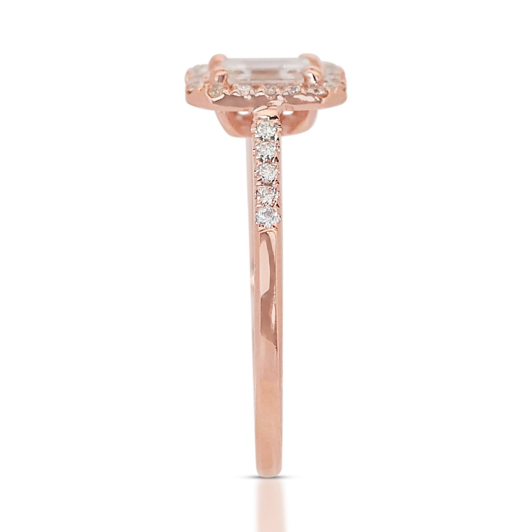 Captivating 0.90ct Diamonds Halo Ring in 18k Rose Gold - GIA Certified 1