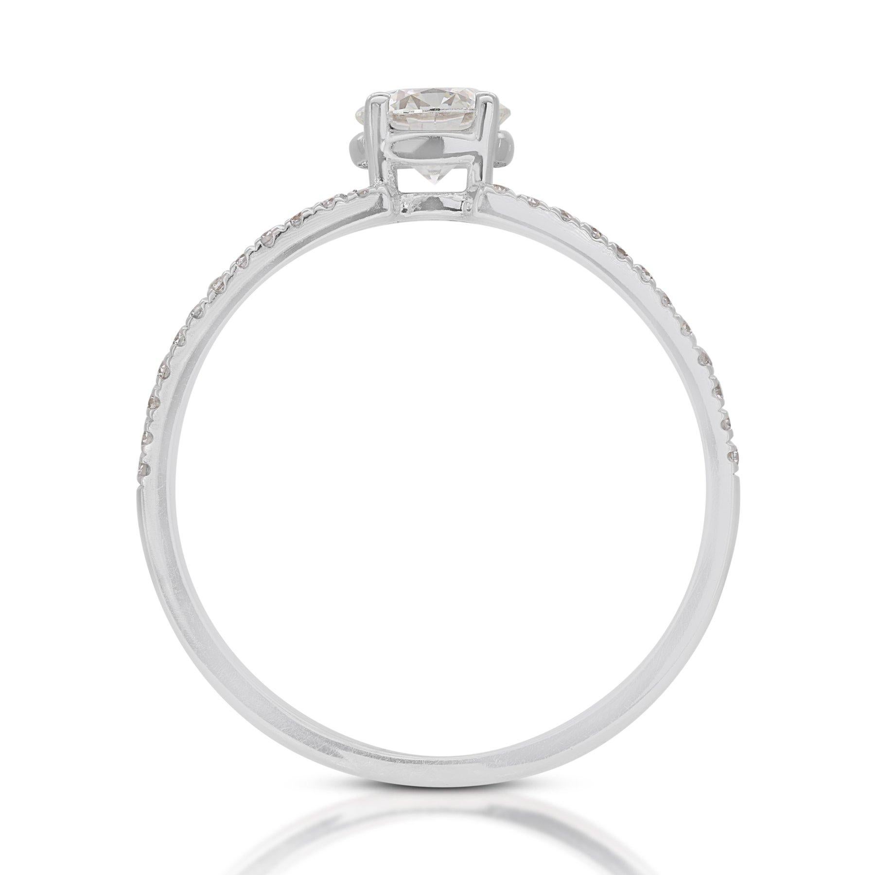 Captivating 0.92ct Triple Excellent Ideal Cut Diamonds Pave Ring - GIA Certified For Sale 2