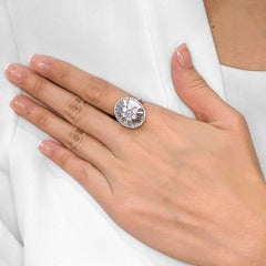 Accattivante anello da cocktail con diamante da 0,96 carati in oro bianco 18 carati