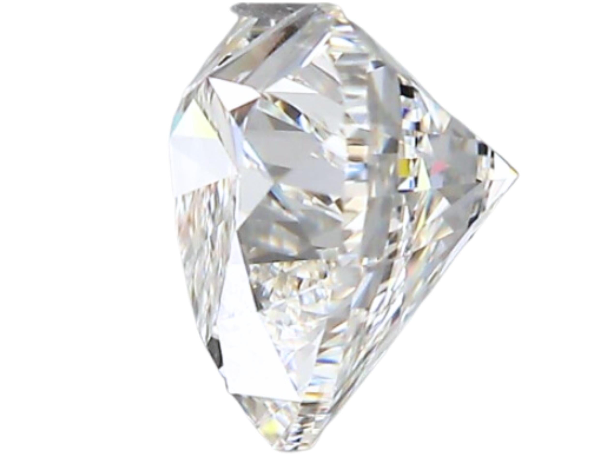Women's Captivating 1 carat Heart Cut Brilliant Diamond For Sale