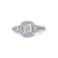 Captivating 1.01 carat Cushion Shape Natural Diamond Ring