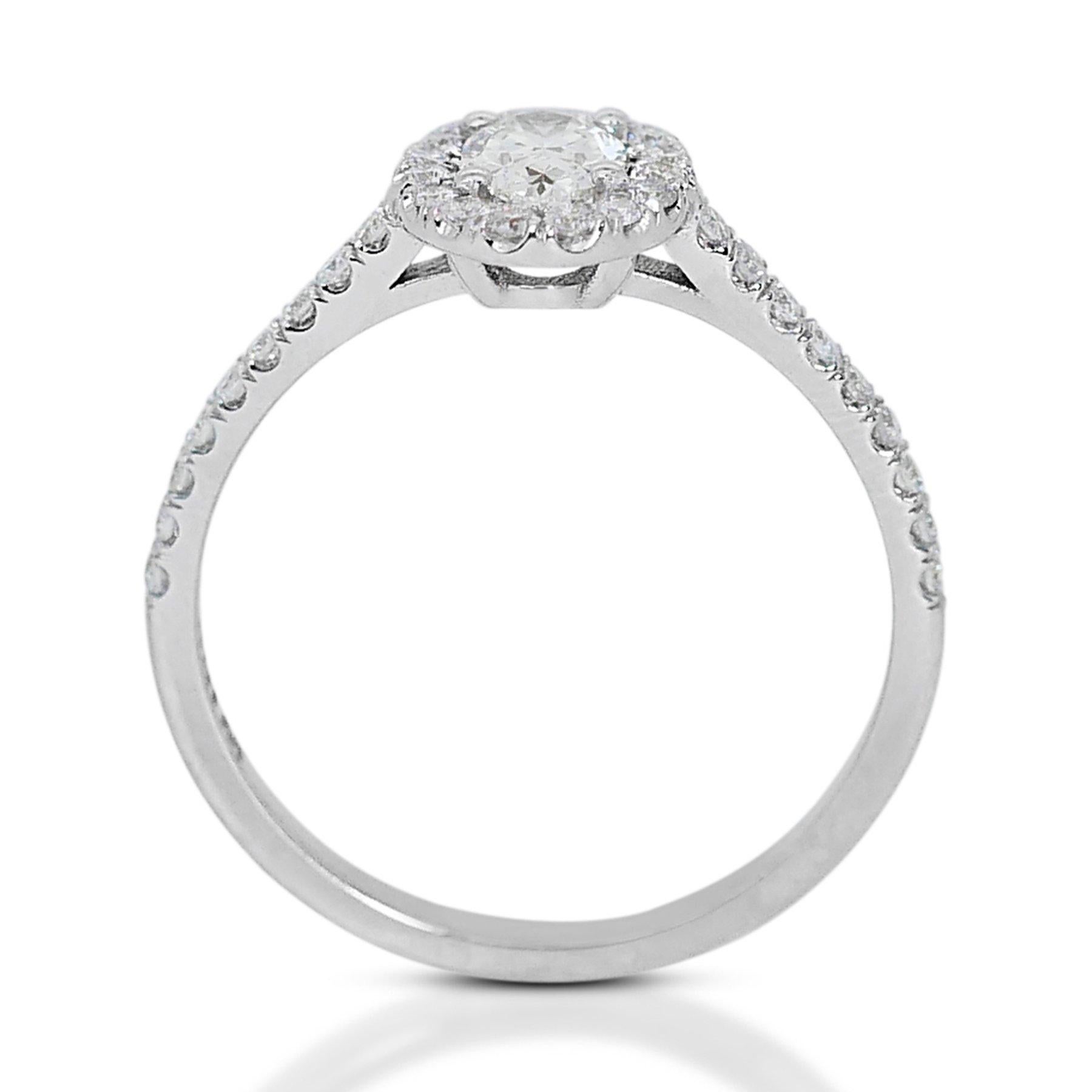 Captivating 1.01 ct Oval Diamond Halo Ring in 18k White Gold – GIA Certified For Sale 2