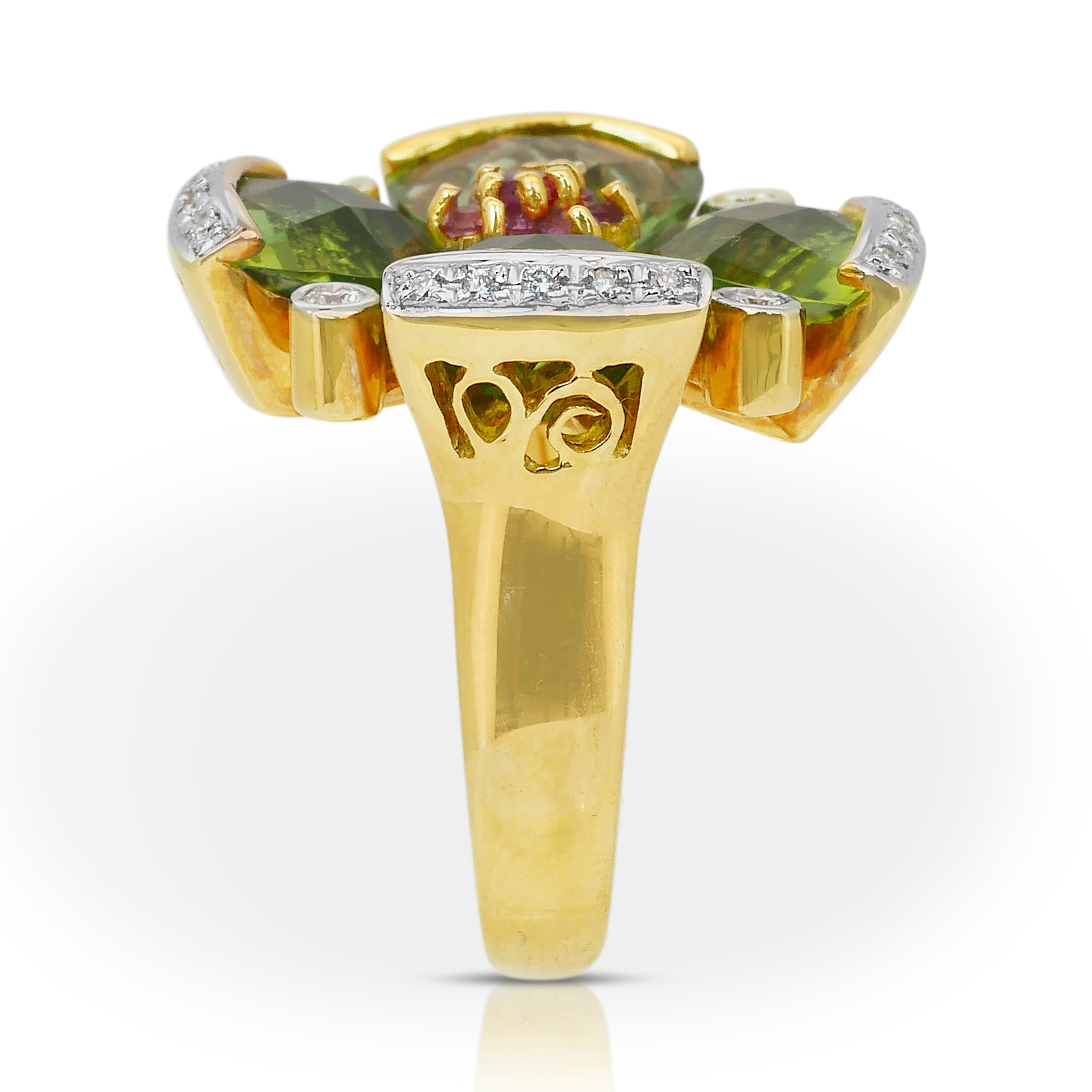 Captivating 10.49ct Peridots, Tourmalines, and Diamonds Cocktail Ring en vente 2