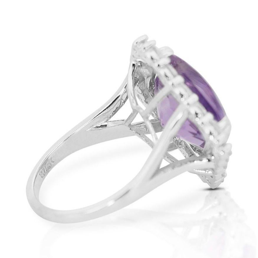 Cushion Cut Captivating 10.56 Carat Square Cushion Amethyst Ring  For Sale