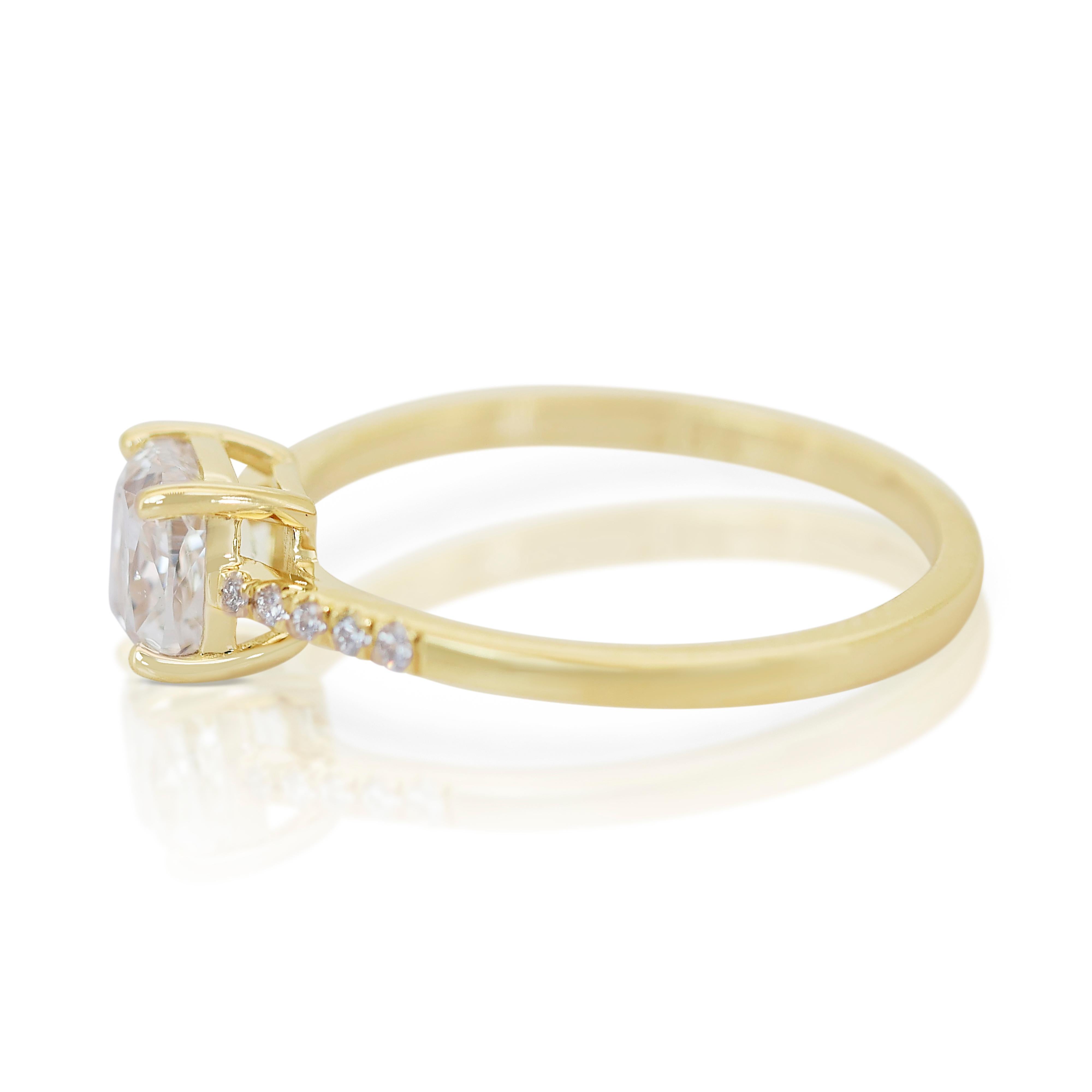 Captivating 1.06ct Diamonds Pave Ring in 18k Yellow Gold - IGI Certified In New Condition In רמת ג�ן, IL