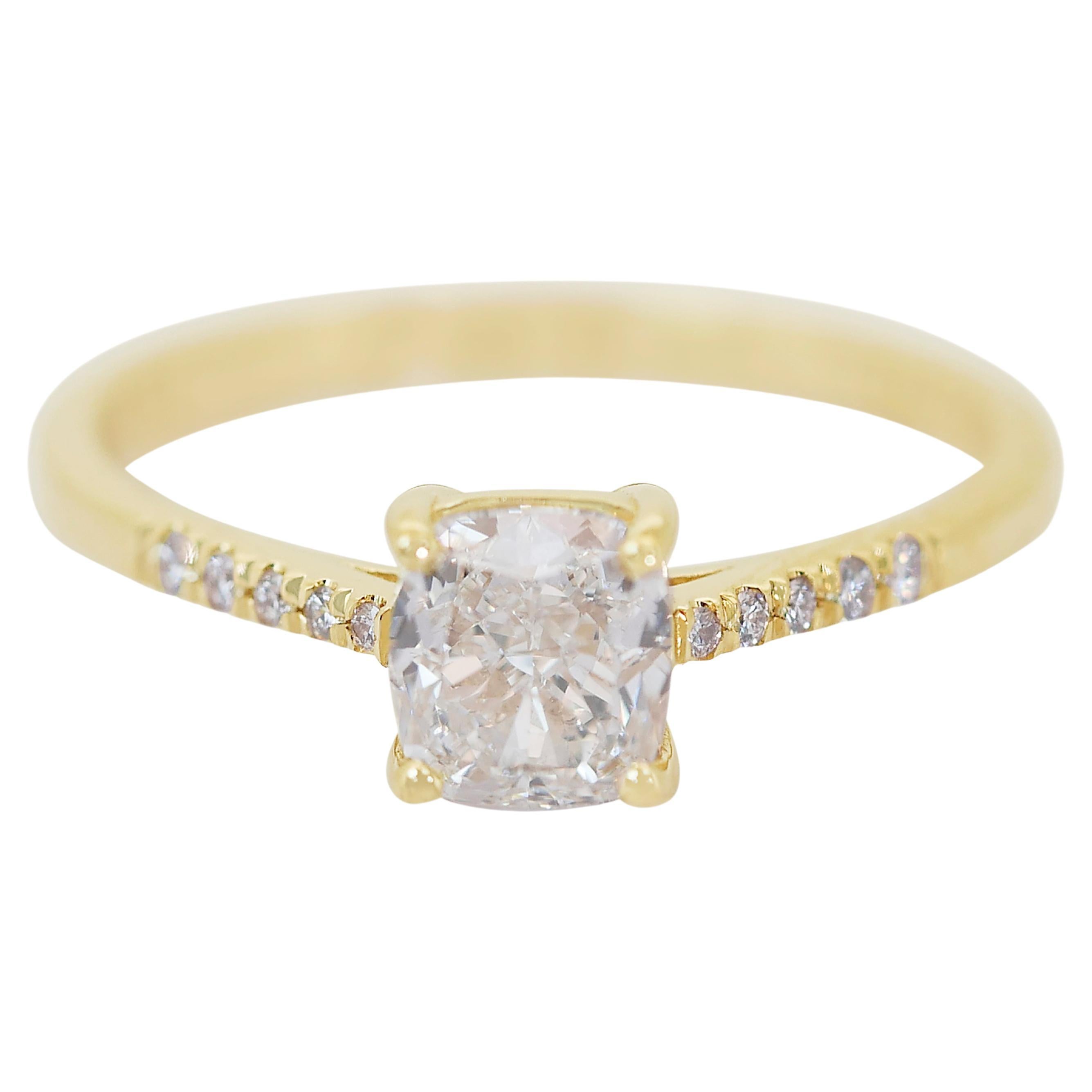 Captivating 1.06ct Diamonds Pave Ring in 18k Yellow Gold - IGI Certified