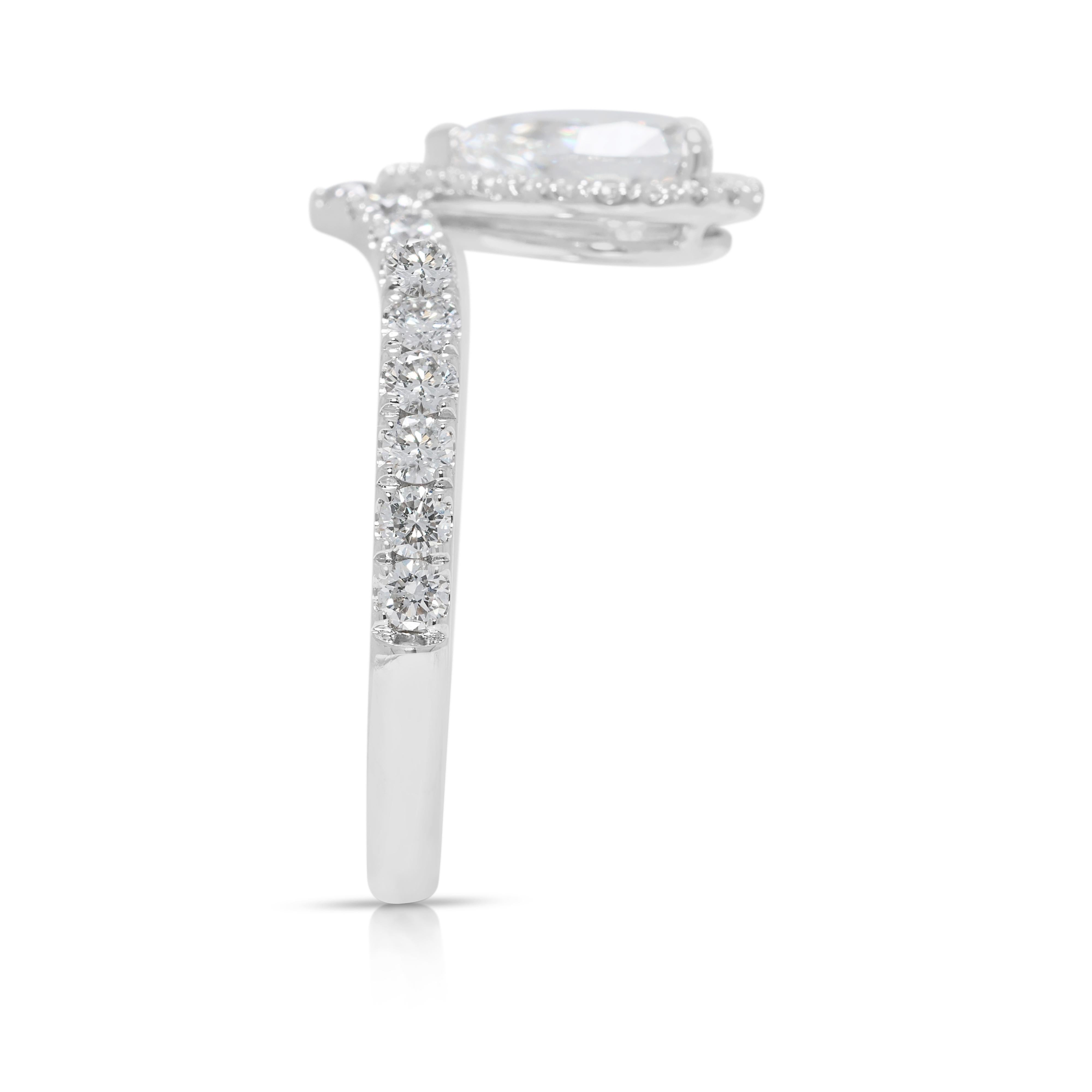 Captivating 1.24ct Natural Diamond Pear Halo Platinum Ring For Sale 2