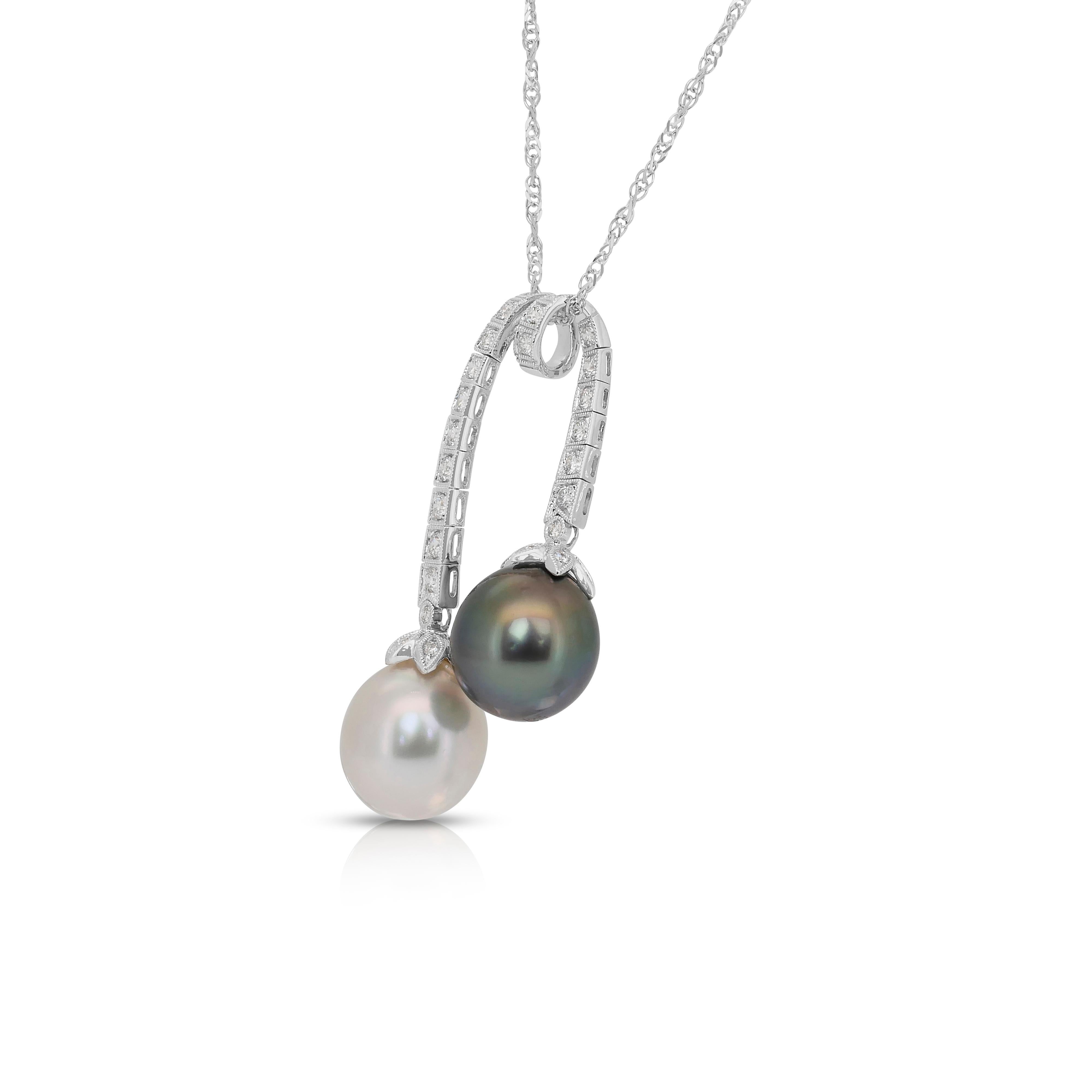 Captivating 13.03ct Salt Water Pearls and Diamonds Drop Necklace In condizioni Nuovo in vendita a רמת גן, IL
