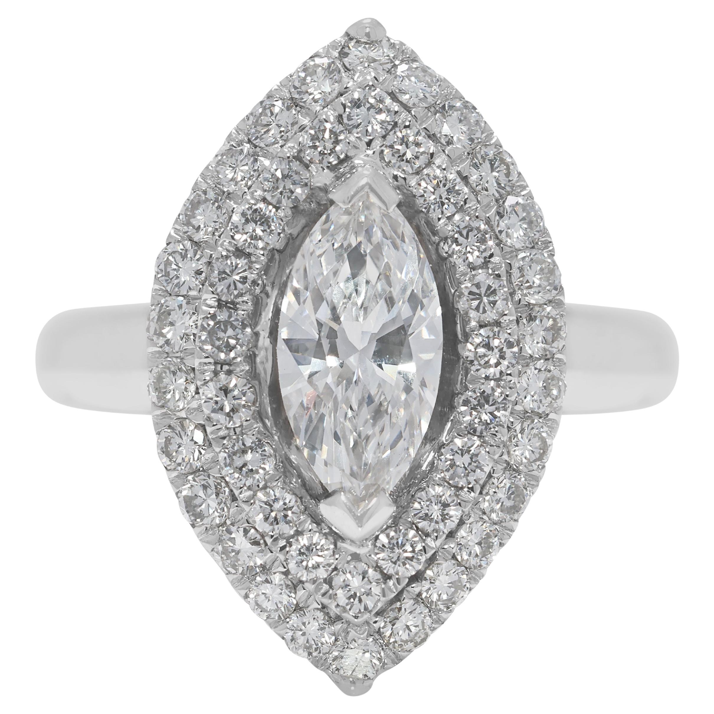 Cautivador Anillo Halo de Diamantes Naturales de 1,32 quilates en Oro Blanco de 18 quilates en venta