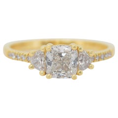 Captivating 1.37ct Diamonds 3-Stone Ring in 18k Yellow Gold - IGI Certified