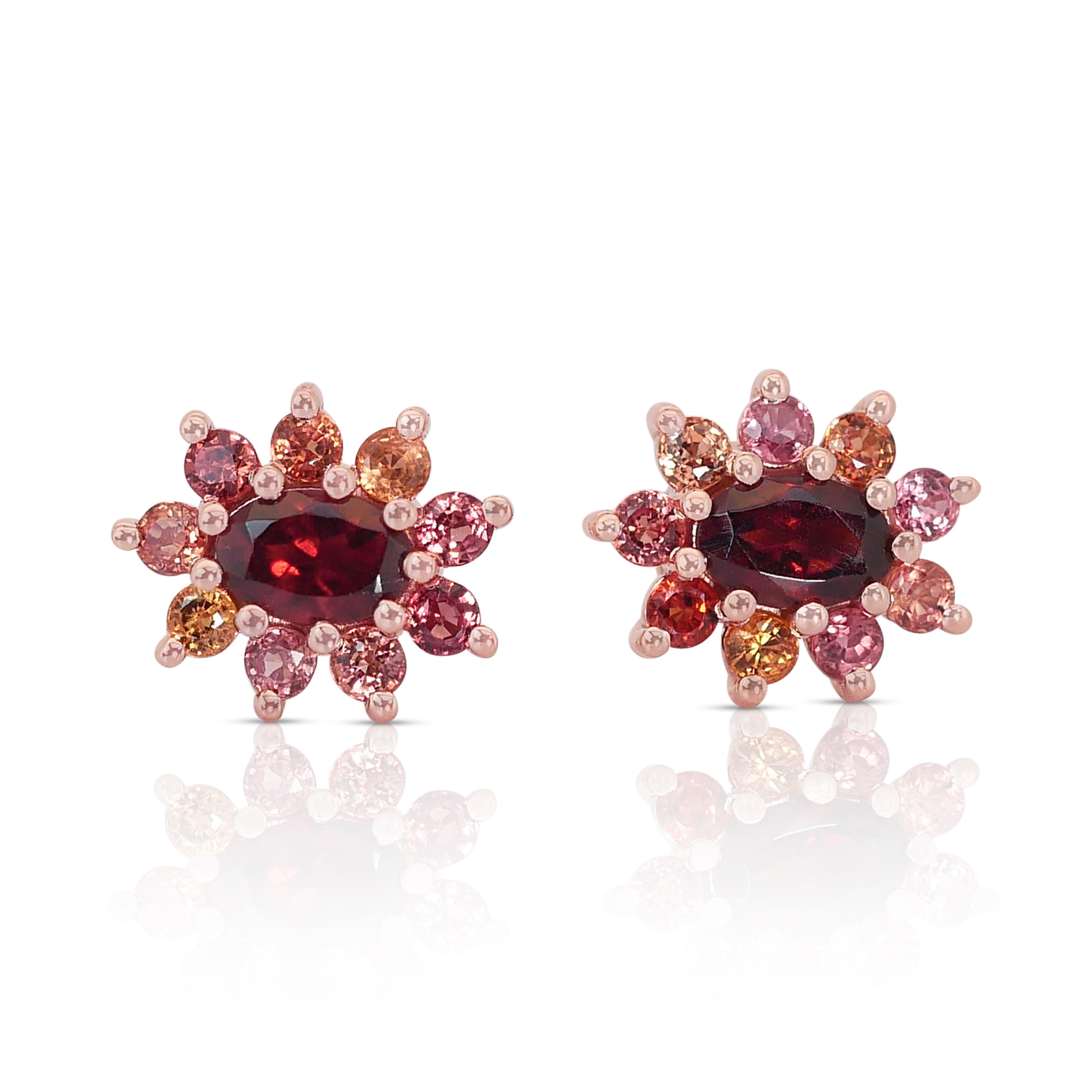 Captivating 14K Rose Gold Garnet Stud Earrings w/2.40ct - AIG Certified

Featuring our captivating 14K Rose Gold Garnet Stud Earrings, adorned with a mesmerizing total carat weight of 2.40ct. Crafted to perfection, these earrings feature two