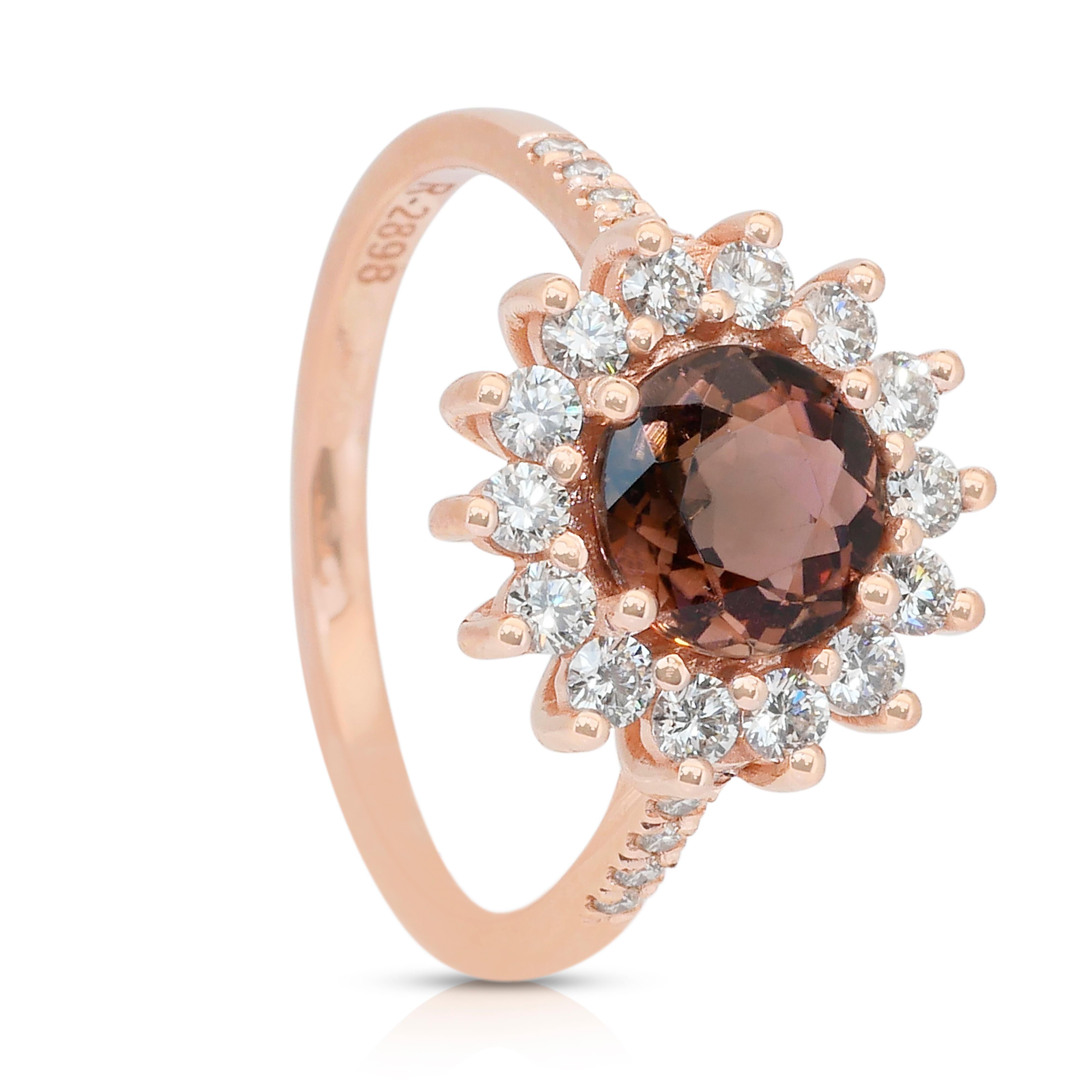 Accattivante anello aureola con tormalina e diamanti da 1,95 carati in oro rosa 18 carati in vendita 2