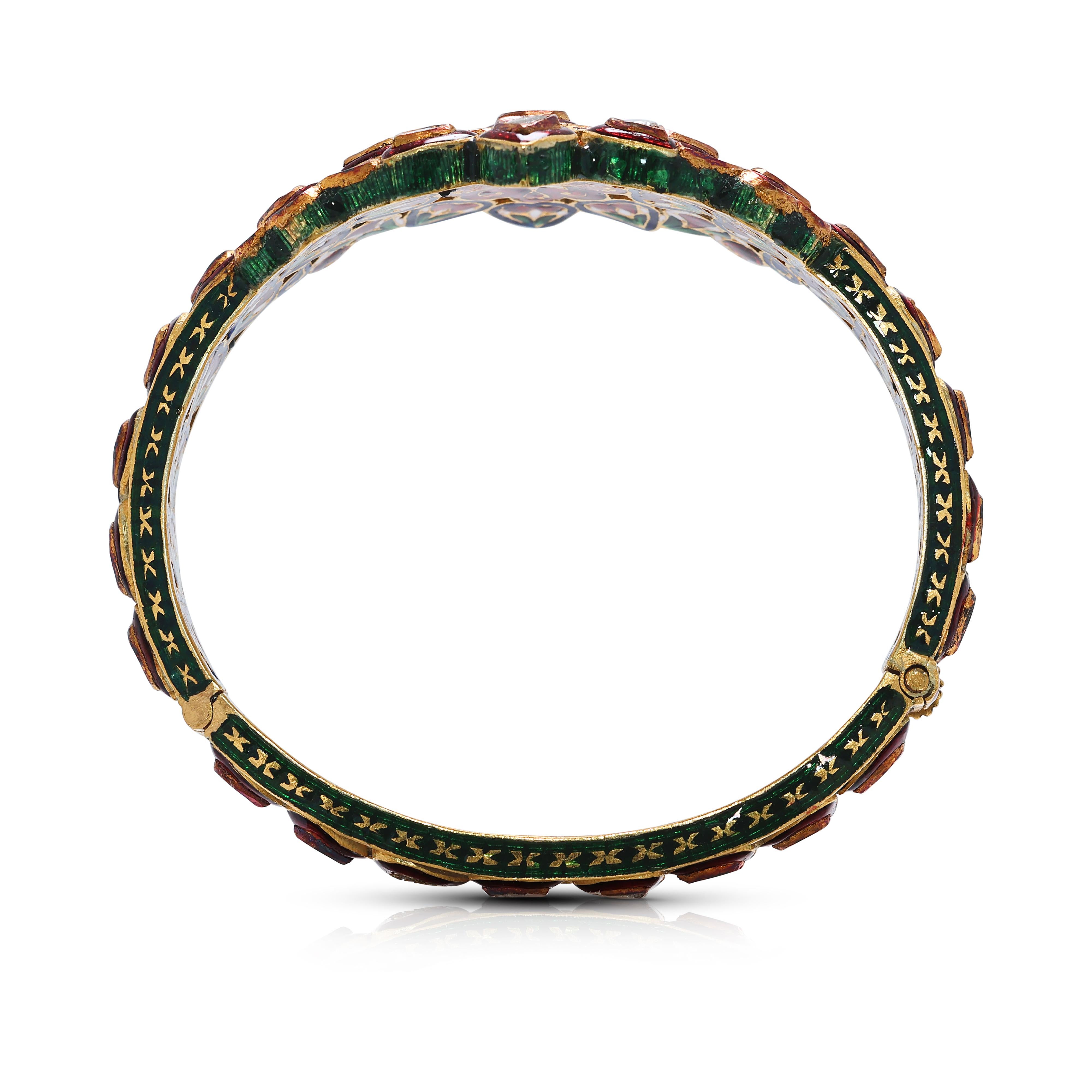 Captivant bracelet jonc en or jaune 18 carats avec diamant naturel de 1 carat en vente 2