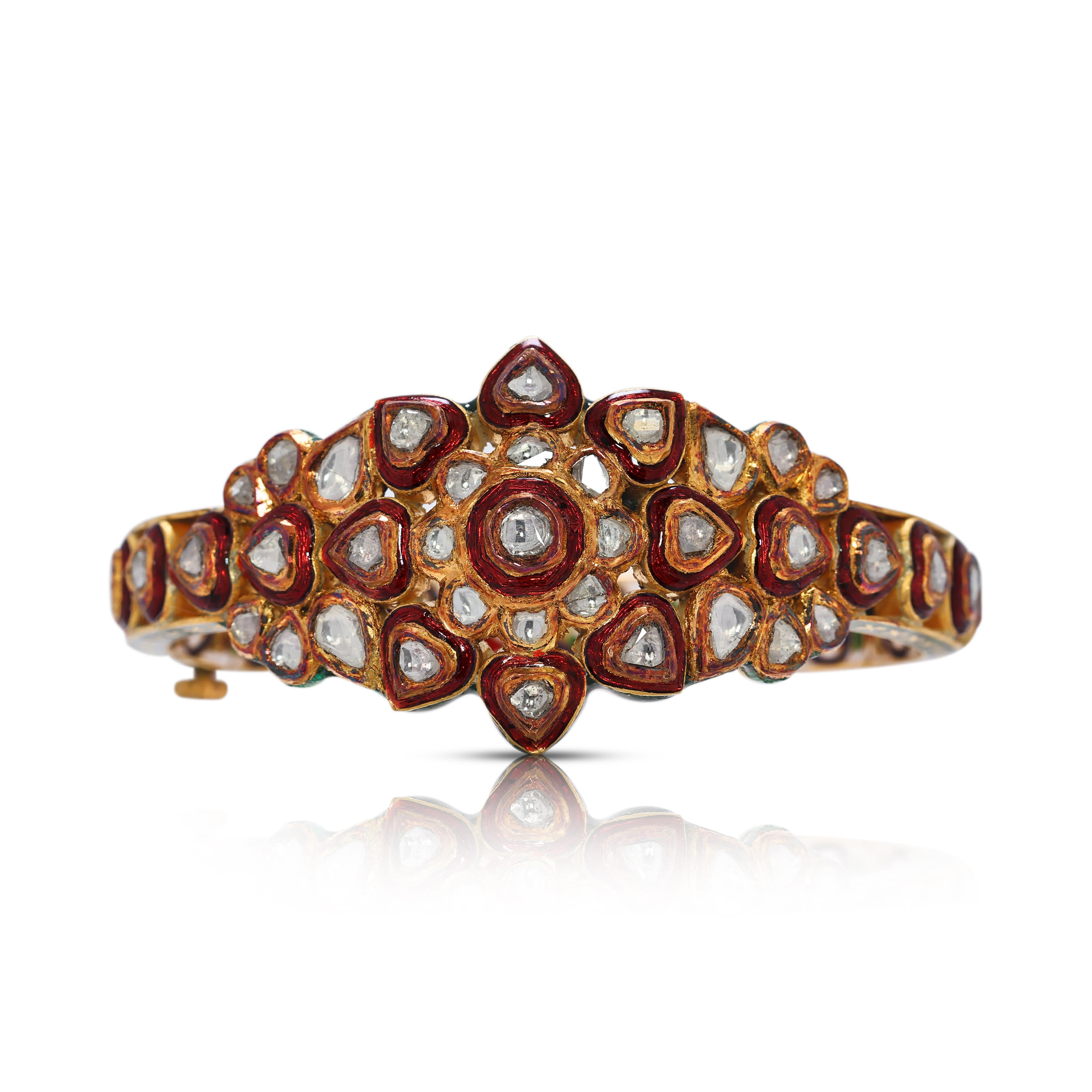 Captivating 1ct Natural Diamond Bangle in 18K Yellow Gold