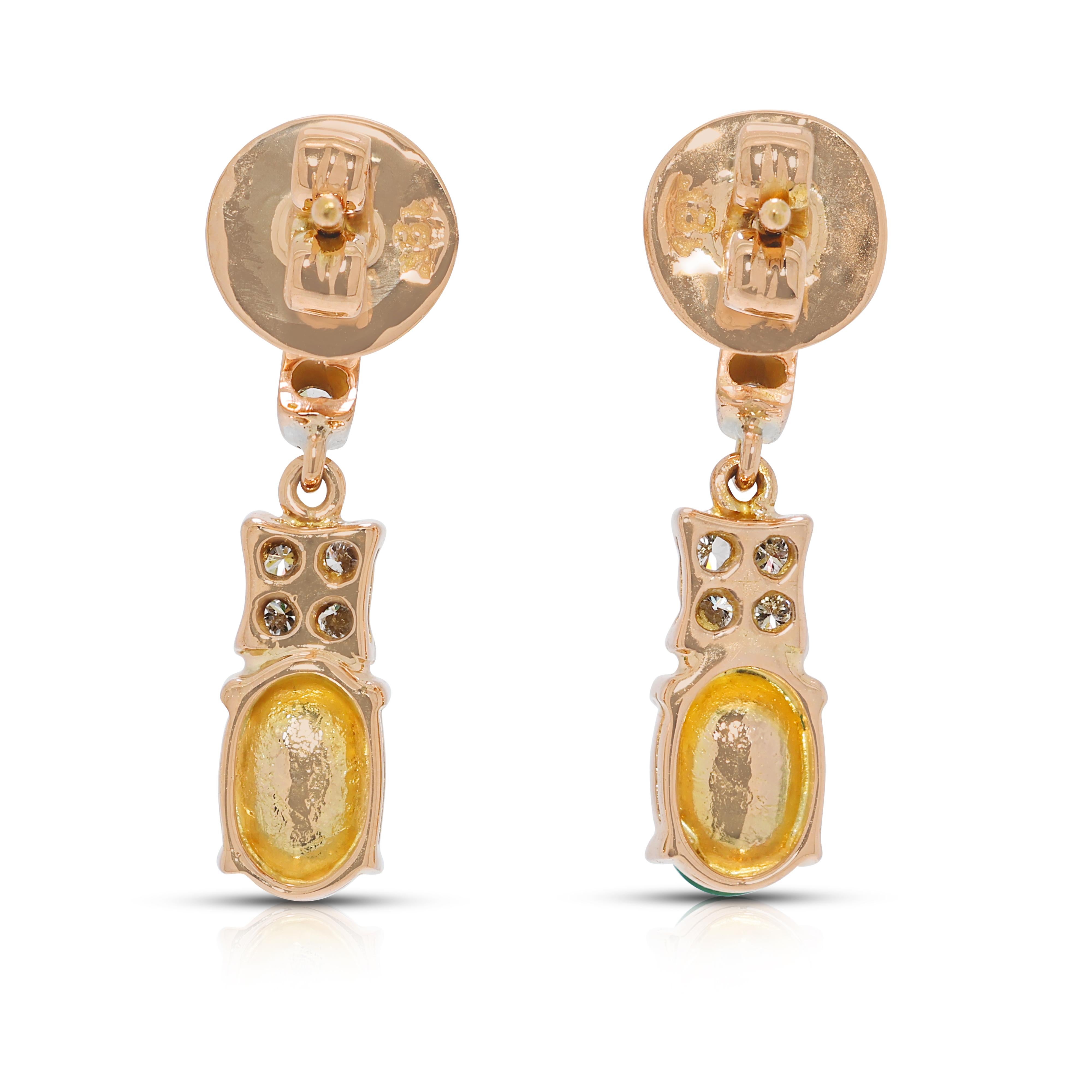 Captivating 2.16ct Jade & Diamond Drop Earrings in 18K Yellow Gold in vendita 2