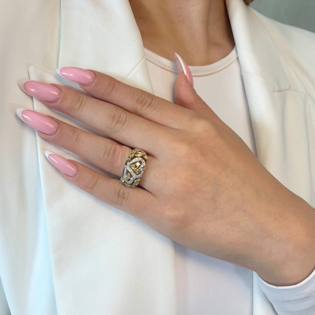 Captivating 2.55ct Diamonds Cocktail Ring in 18k White and Yellow Gold 5