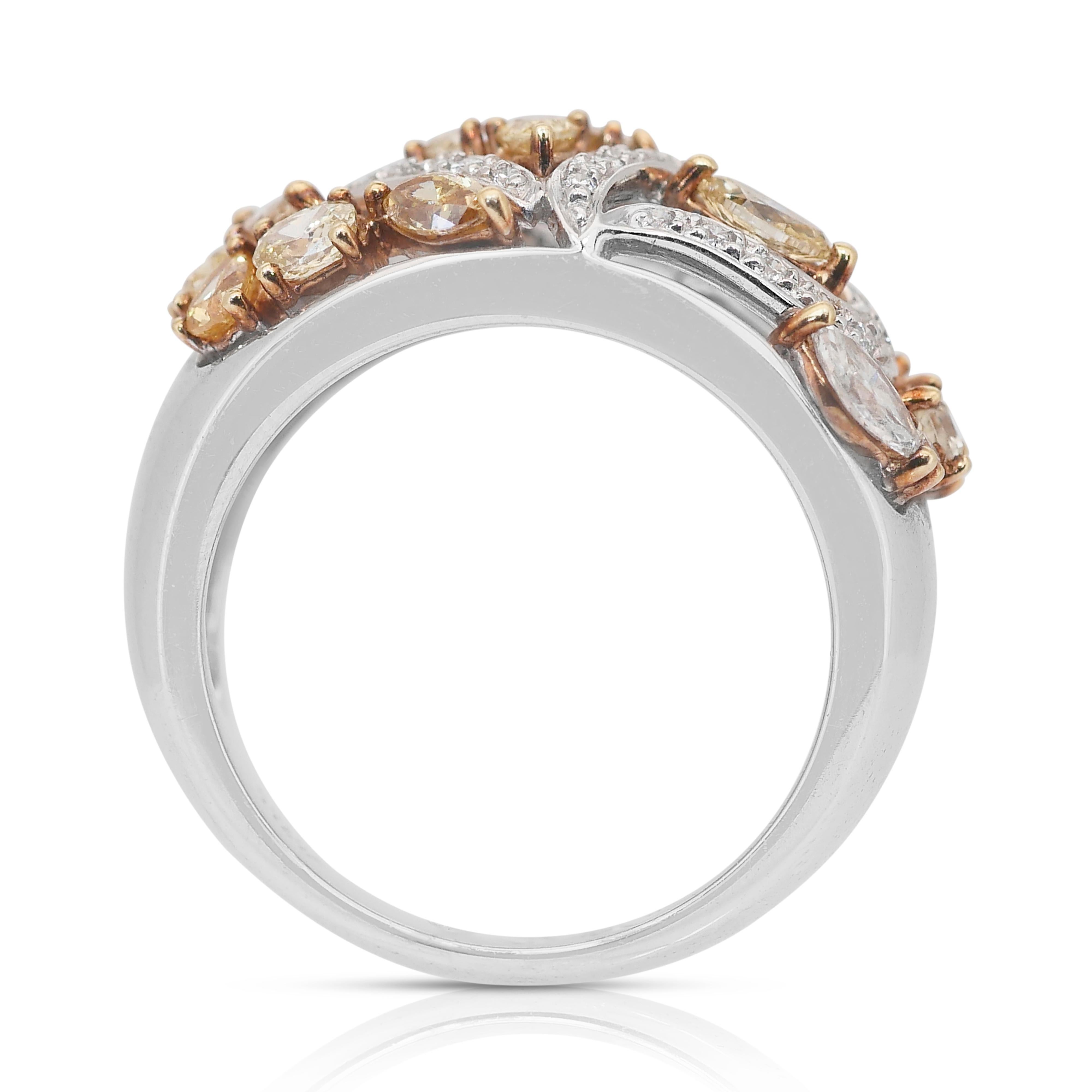 Captivating 2.55ct Diamonds Cocktail Ring in 18k White and Yellow Gold 4
