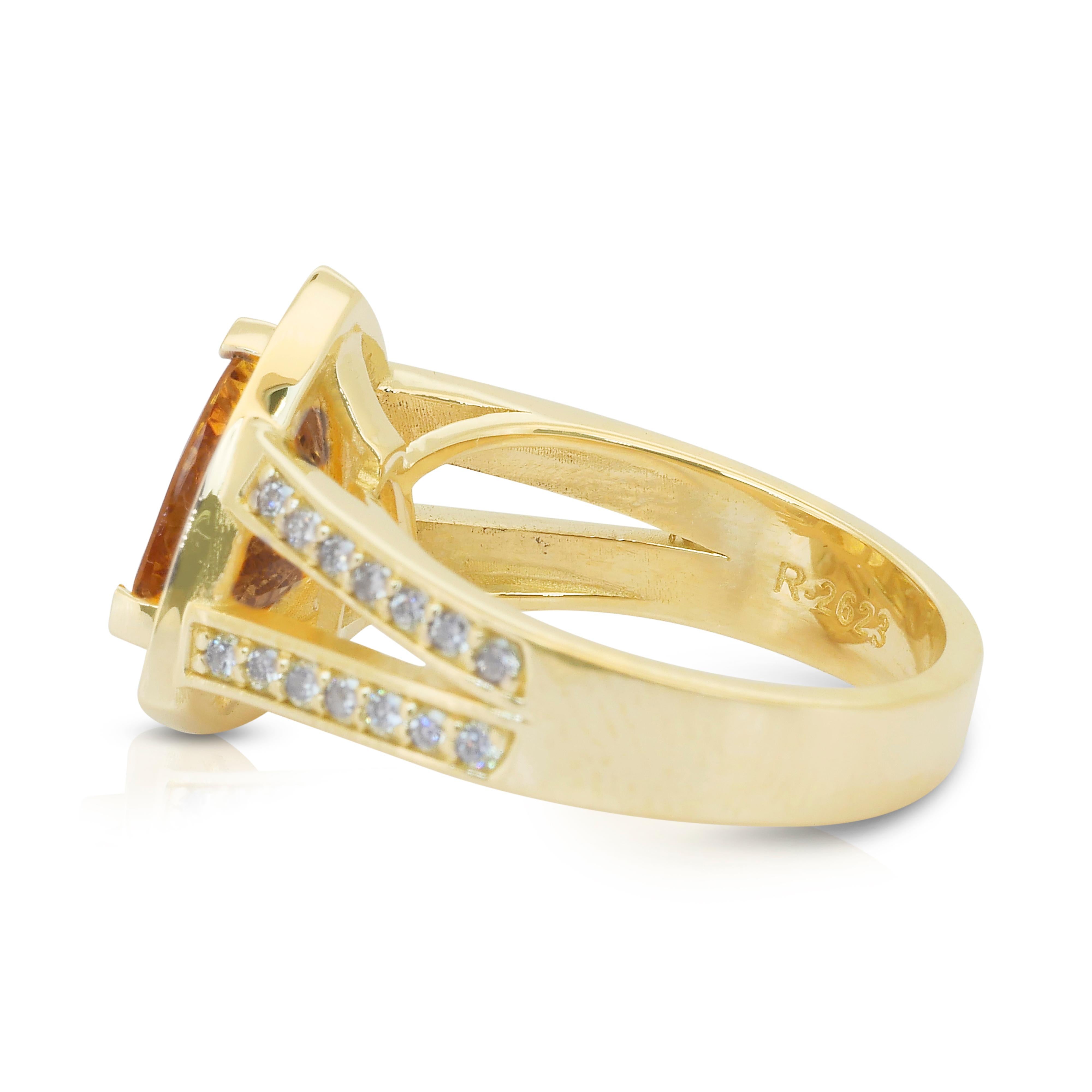 Captivating 2.61ct Beryl and Diamonds Cocktail Ring in 14k Yellow Gold - GIA In New Condition For Sale In רמת גן, IL