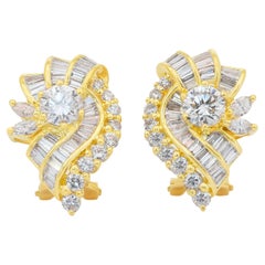 Fesselnde 3,11ct Diamanten Cluster-Ohrringe in 18k Gelbgold - IGI zertifiziert