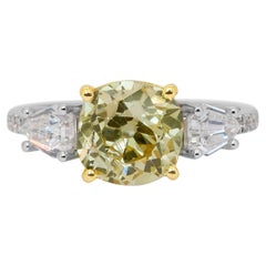 Captivating 3.26ct Diamonds 3-Stone Ring in 18k White & Yellow Gold