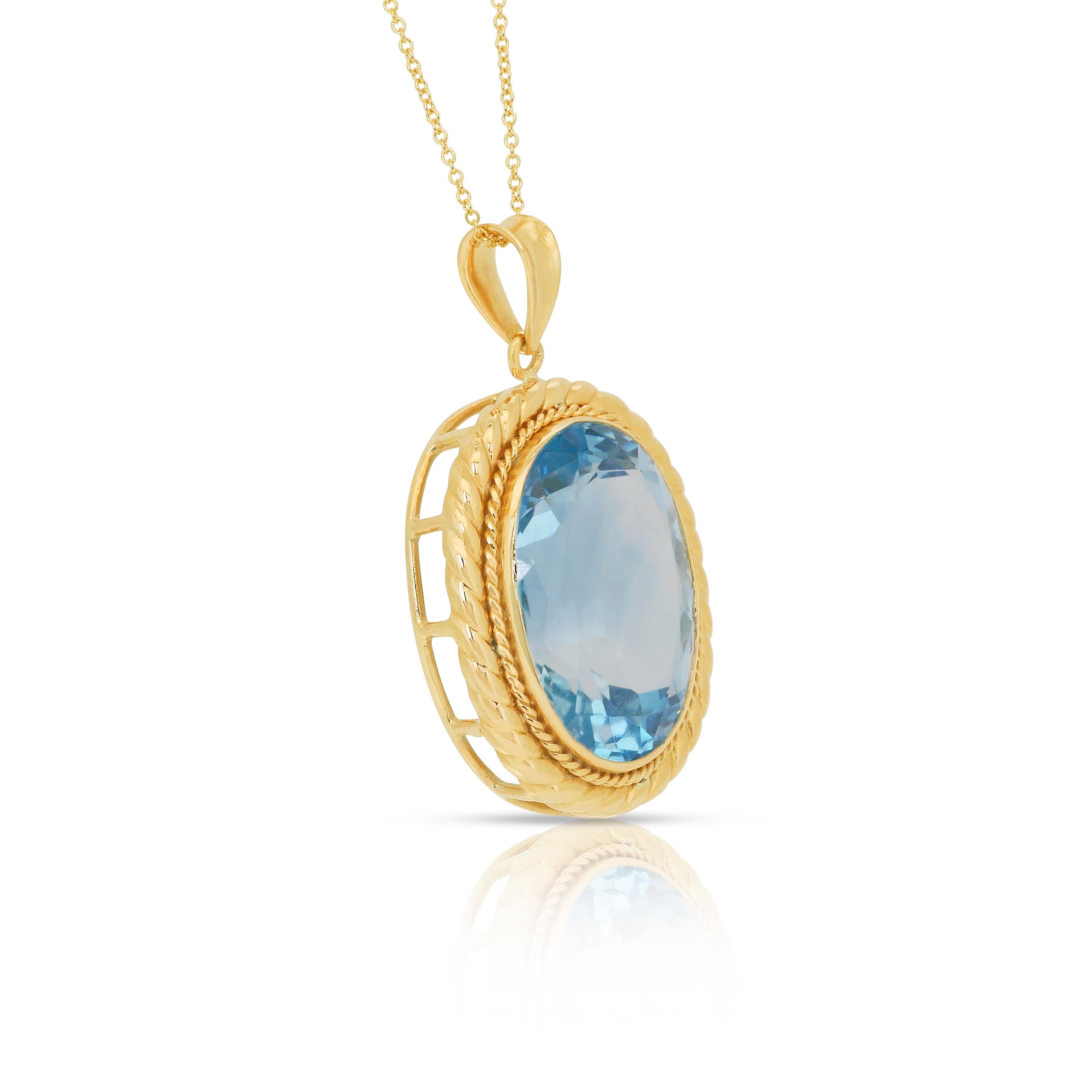 Captivating 38.59ct Topaz Necklace in 18k Yellow Gold - IGI Certified For Sale 3