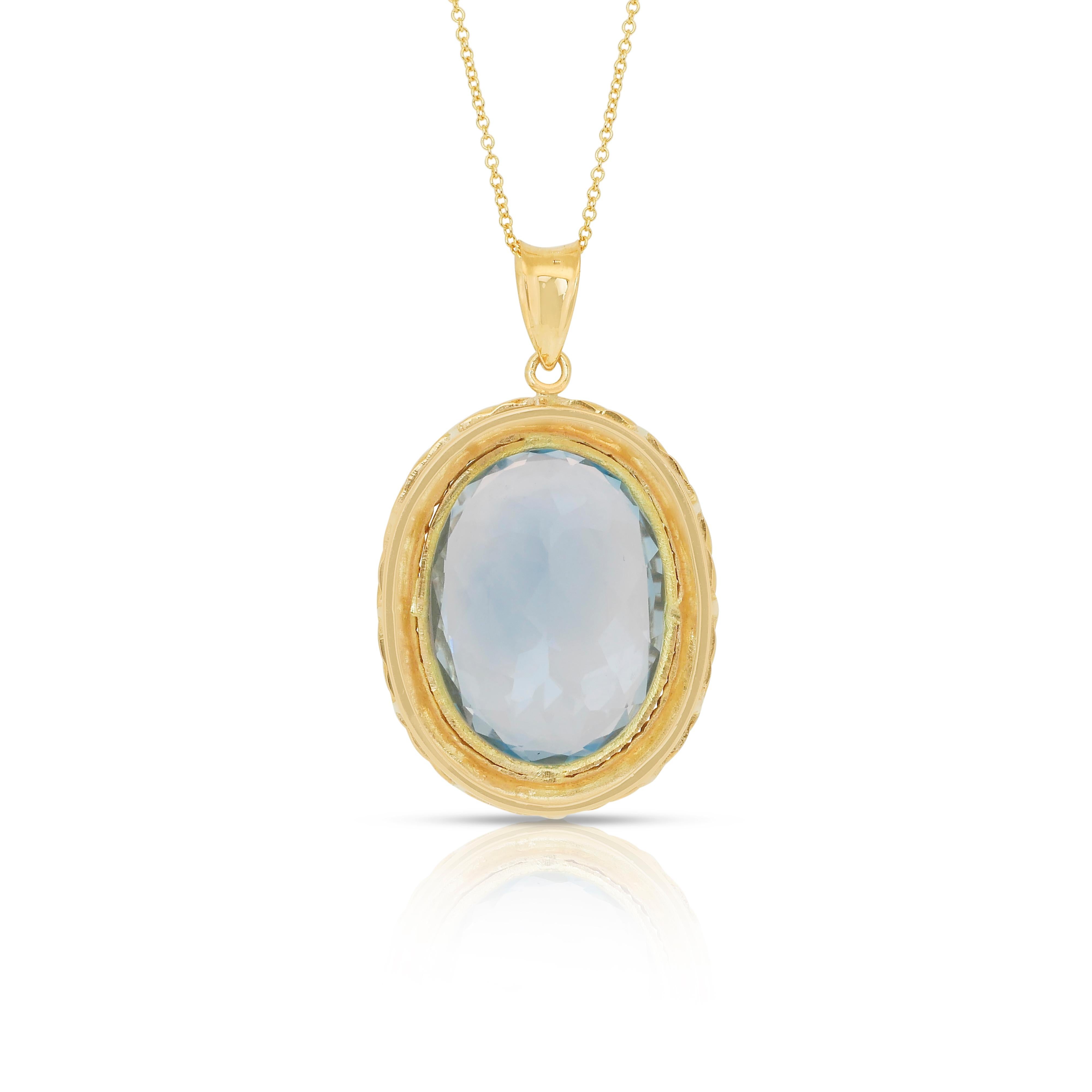 Captivating 38.59ct Topaz Necklace in 18k Yellow Gold - IGI Certified For Sale 4