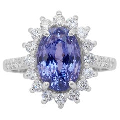 Captivante bague en or blanc 18k avec saphir et diamants de 5,57ct
