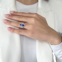 Captivating 6.15ct Tanzanite and Diamonds Cocktail Ring in 18k White Gold - IGI
