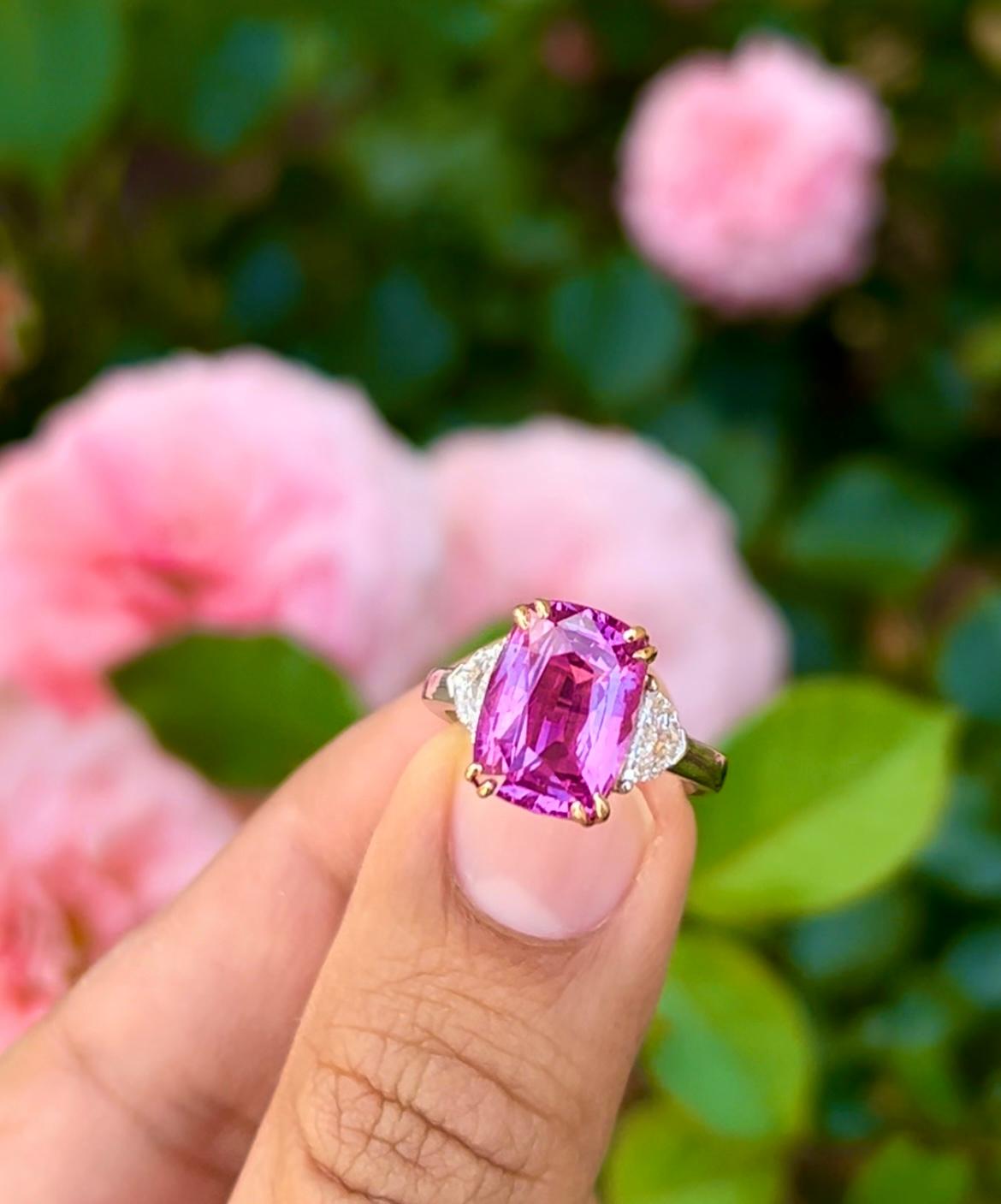 7.13-carat cushion Pink Sapphire ring. GIA certified. In New Condition For Sale In Los Angeles, CA