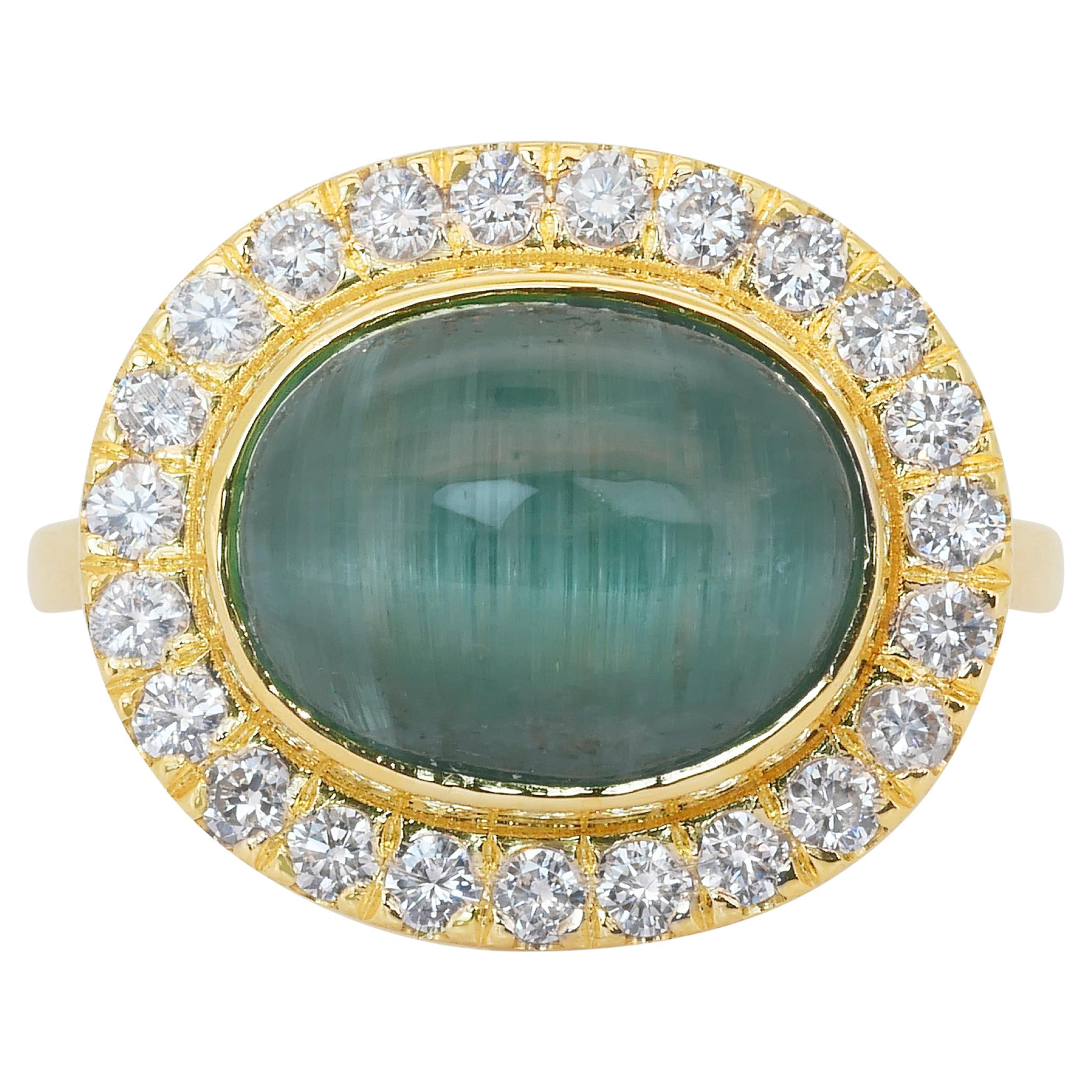 Captivating 7.82ct Tourmaline and Diamonds Cocktail Ring in 18k Yellow Gold