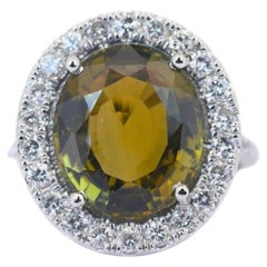 Cautivador anillo en racimo de crisoberilo y diamantes de 8,23 ct en oro blanco de 14k - GIA