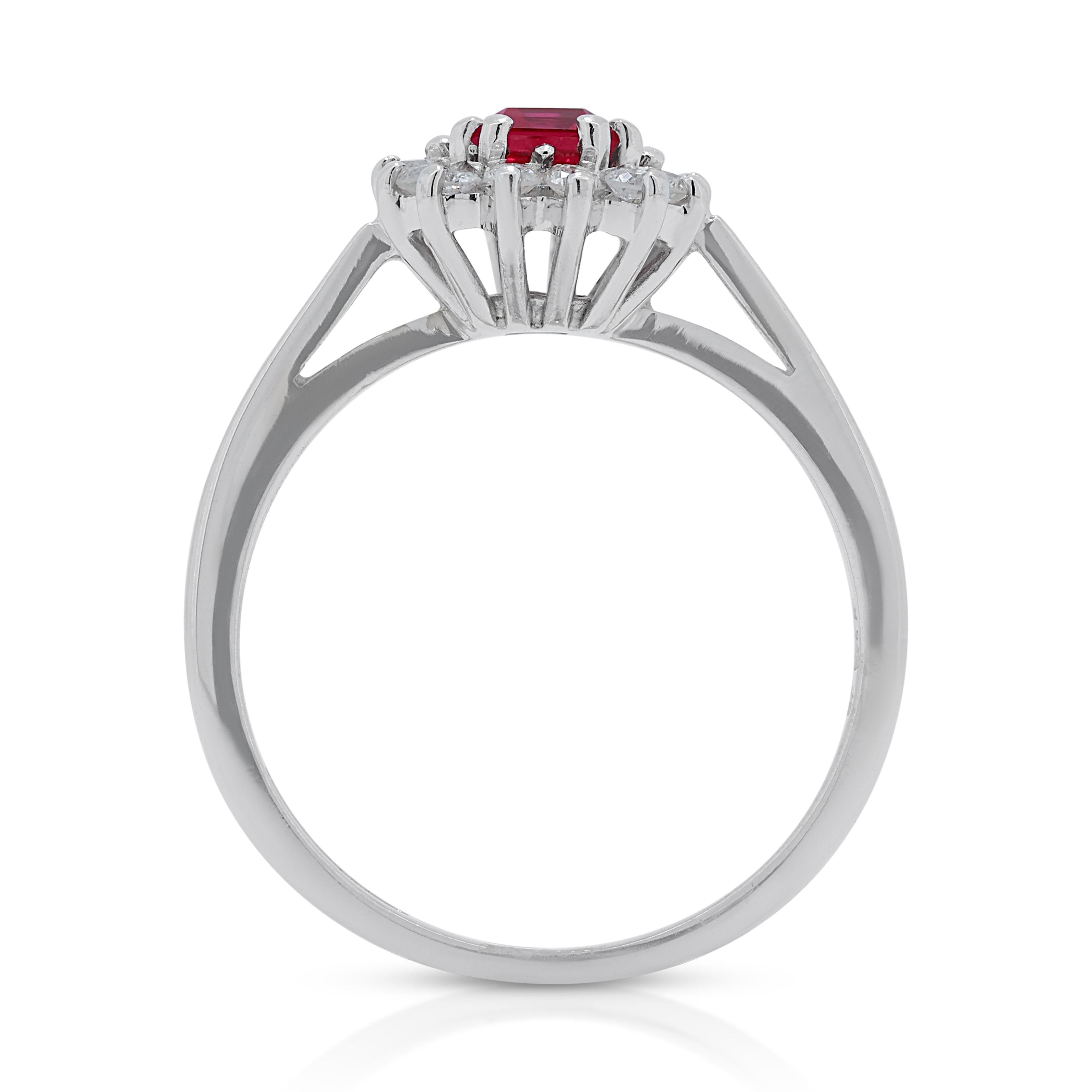 Women's Captivating 9.14ct Ruby Ring in 9K Yellow Gold with Diamonds