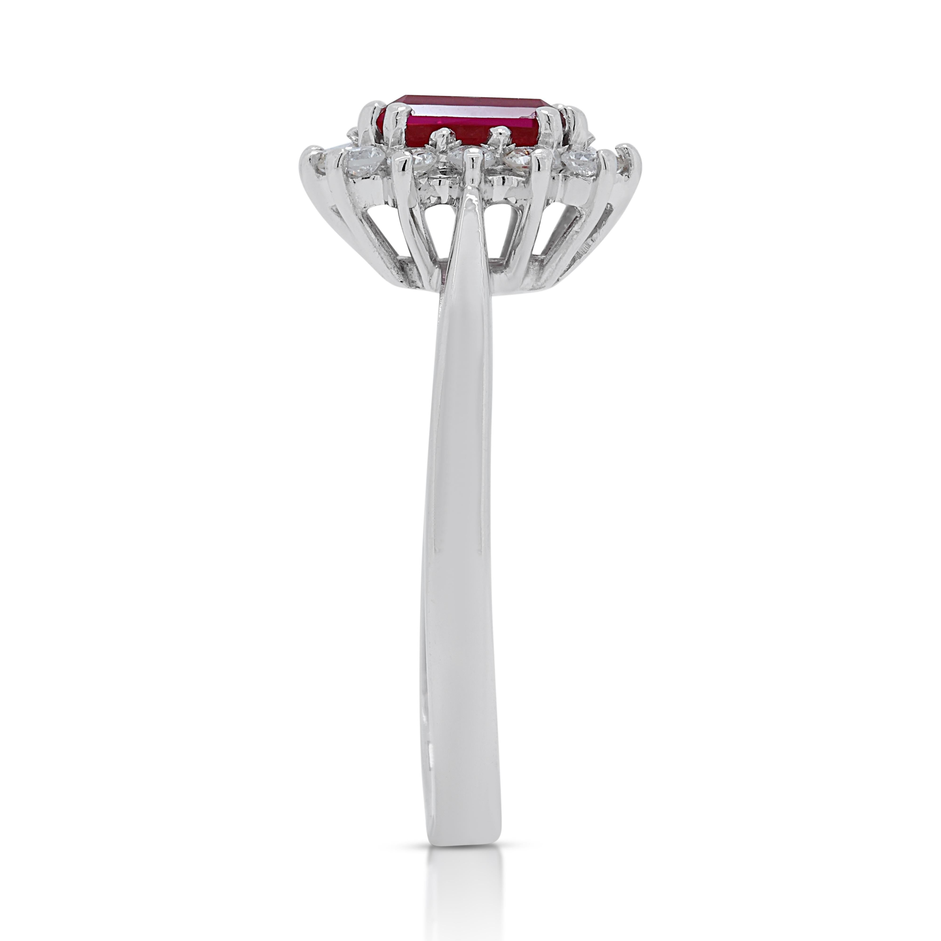 Captivating 9.14ct Ruby Ring in 9K Yellow Gold with Diamonds 1