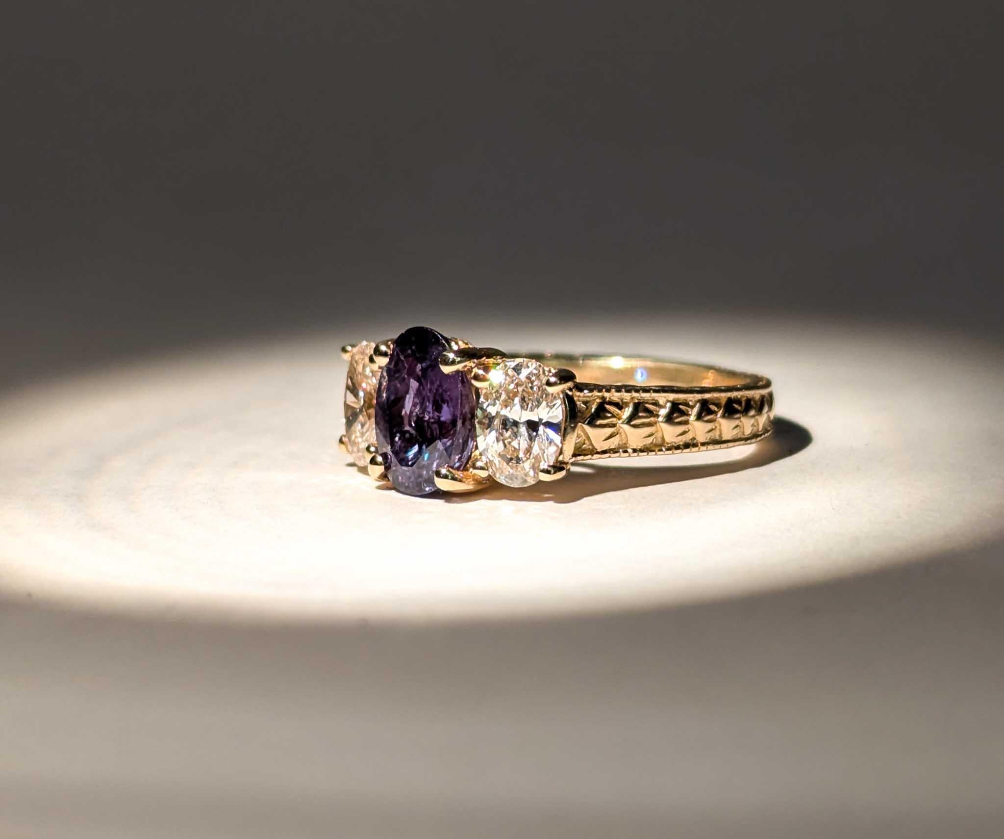 Captivating Alexandrite & Diamond Milgrain Ring in 14k Gold 6