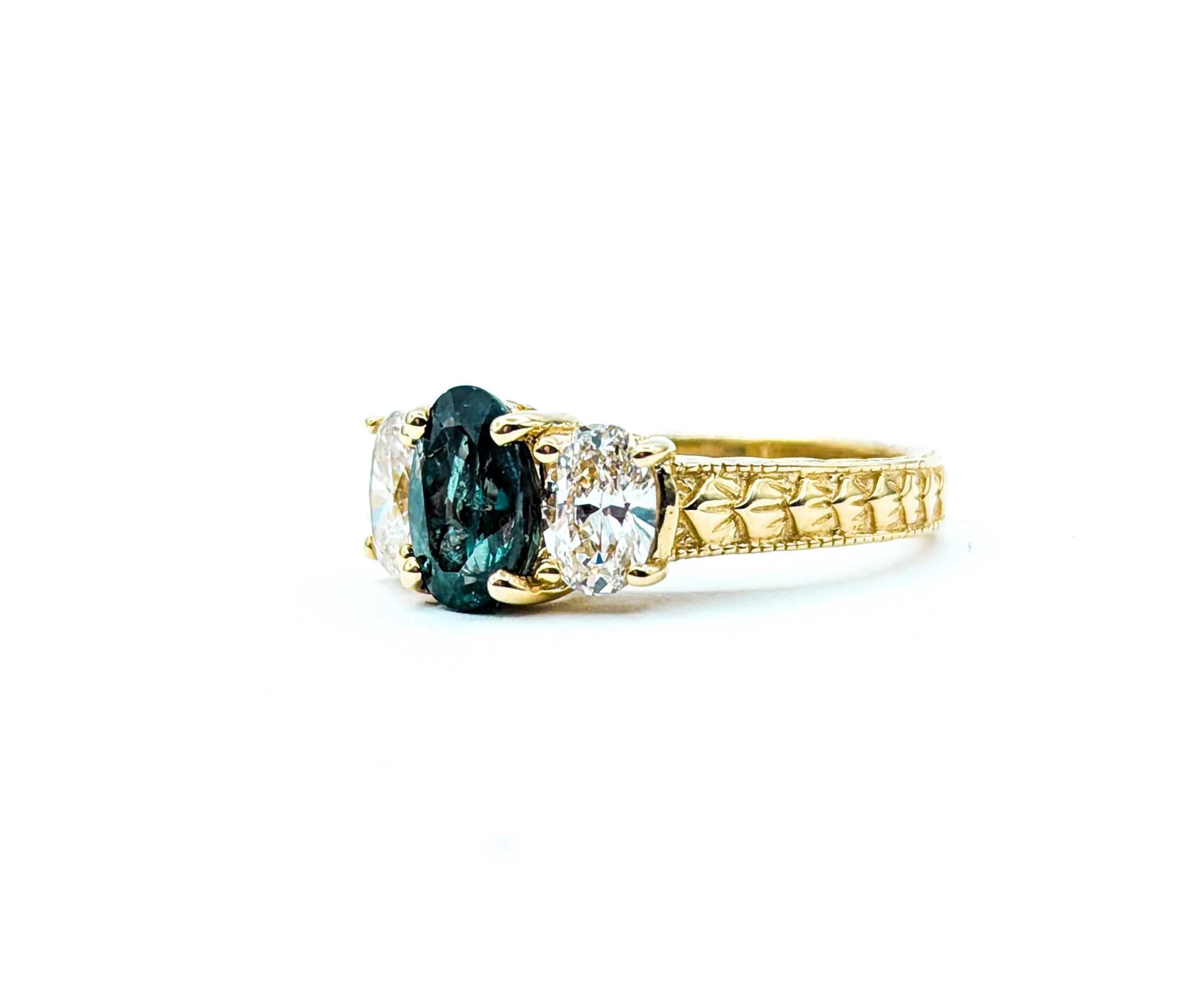 Captivating Alexandrite & Diamond Milgrain Ring in 14k Gold 7