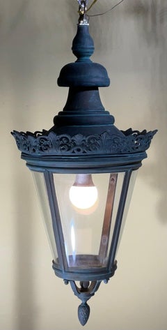 Captivant lanterne suspendue ancienne en laiton et cuivre - 27 H x 12 W